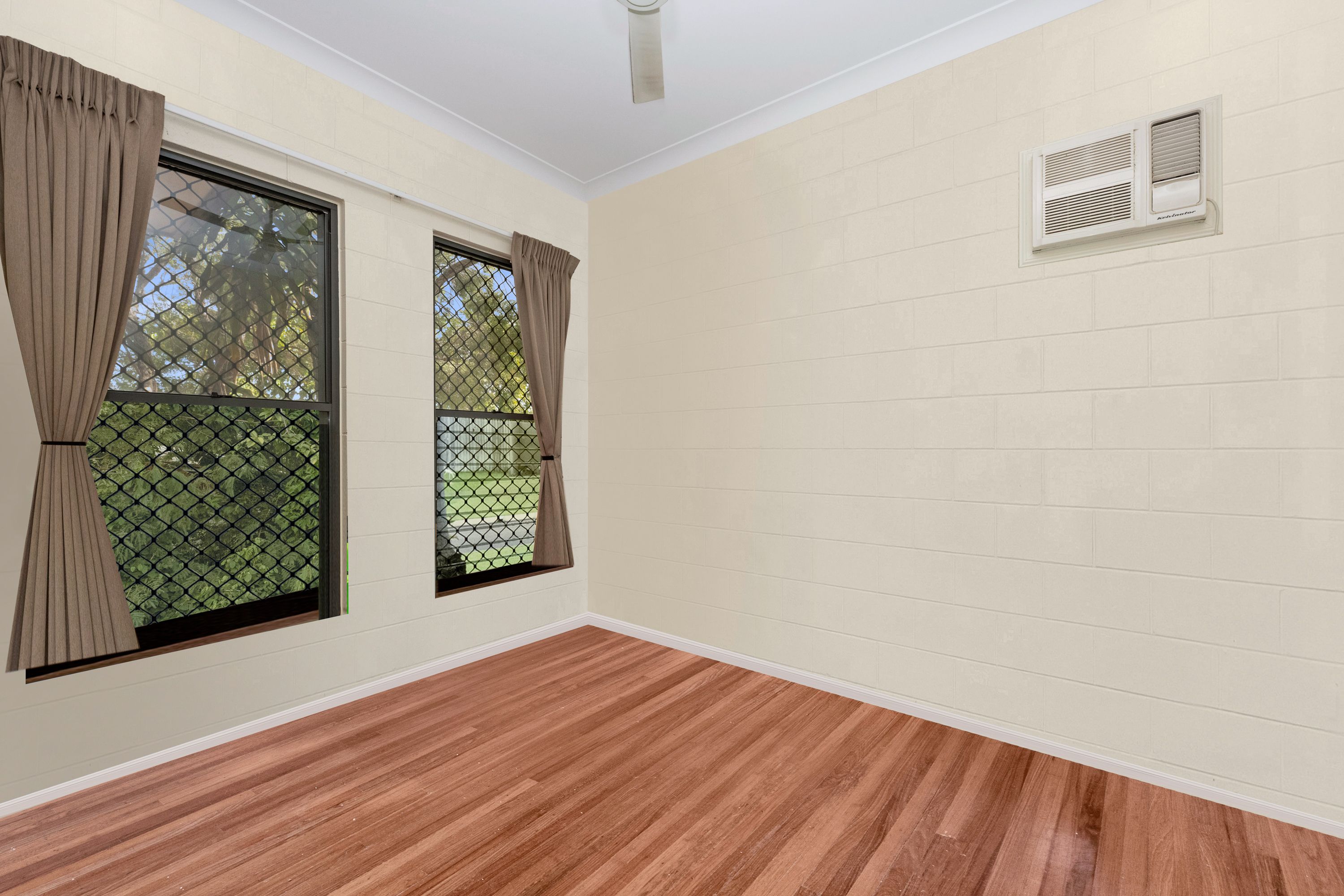 16 Burdell Drive — photo 6 of 11