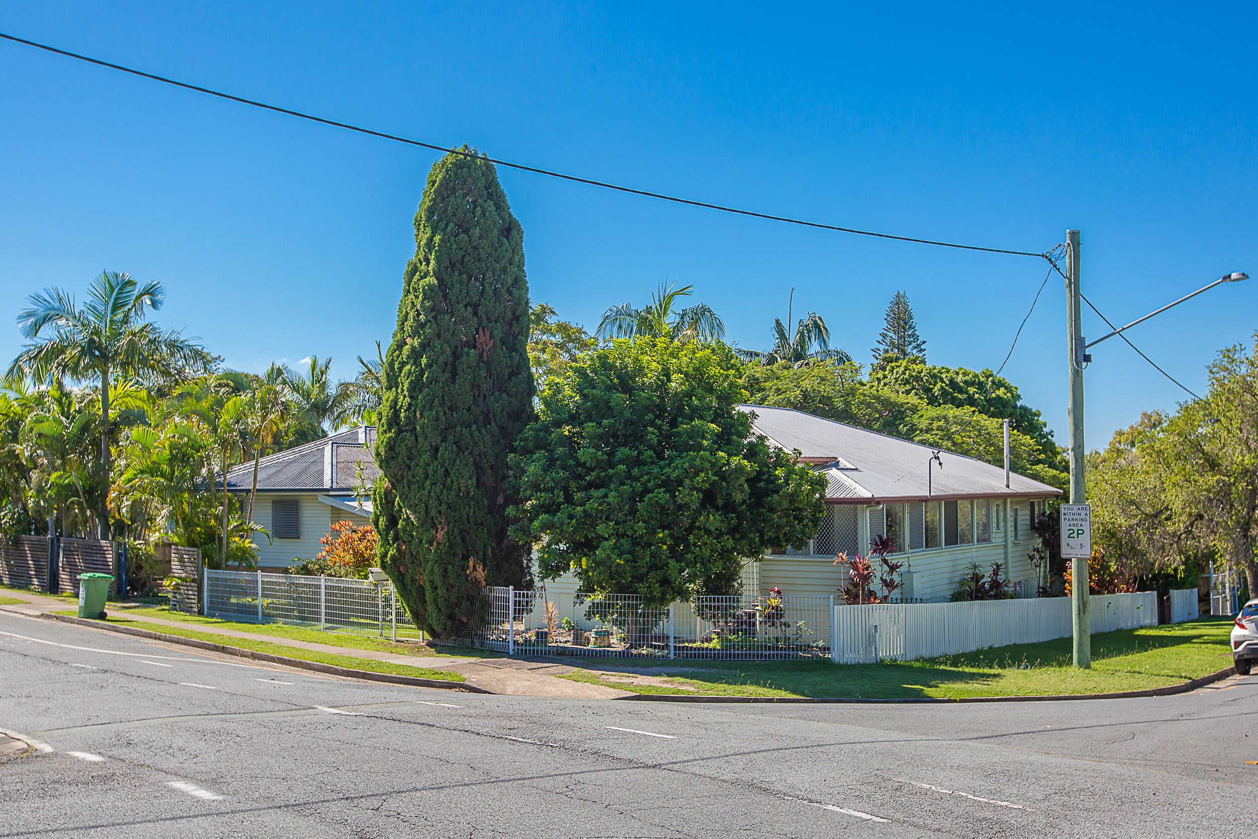 23 Brooke Avenue, Southport, QLD 4215