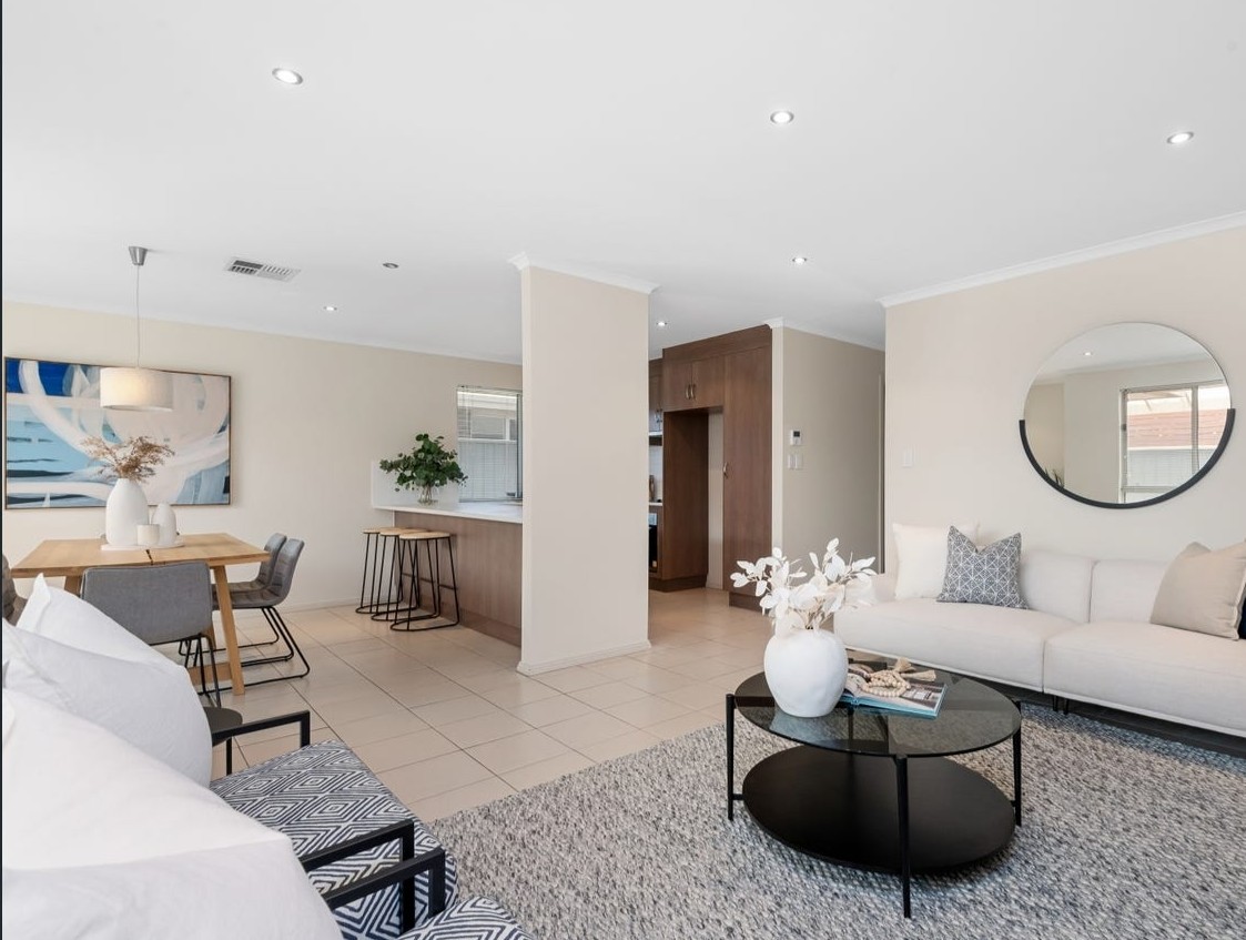 13D Rutherglen Avenue, Valley View, SA 5093