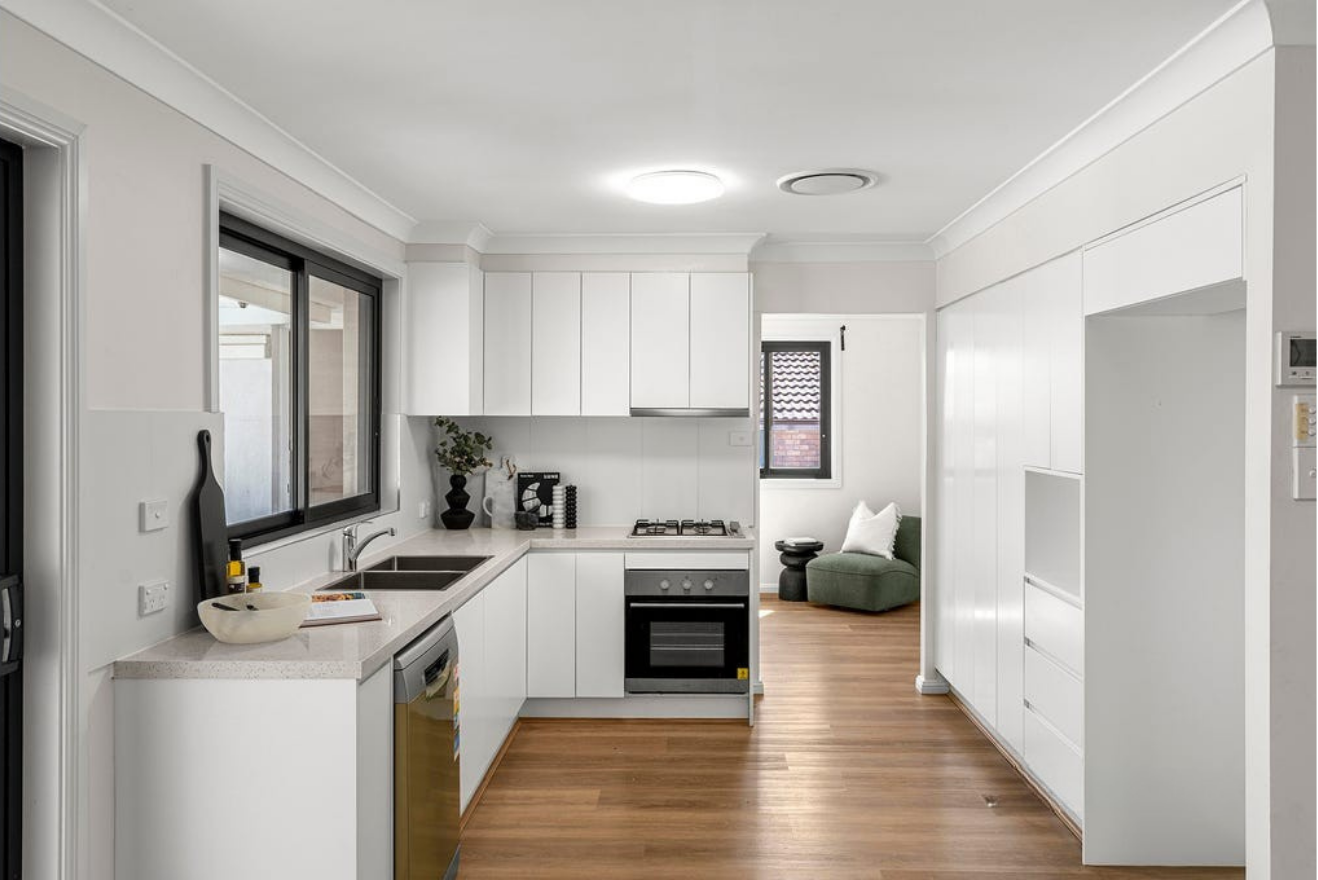 30 Benalla Avenue — photo 10 of 25