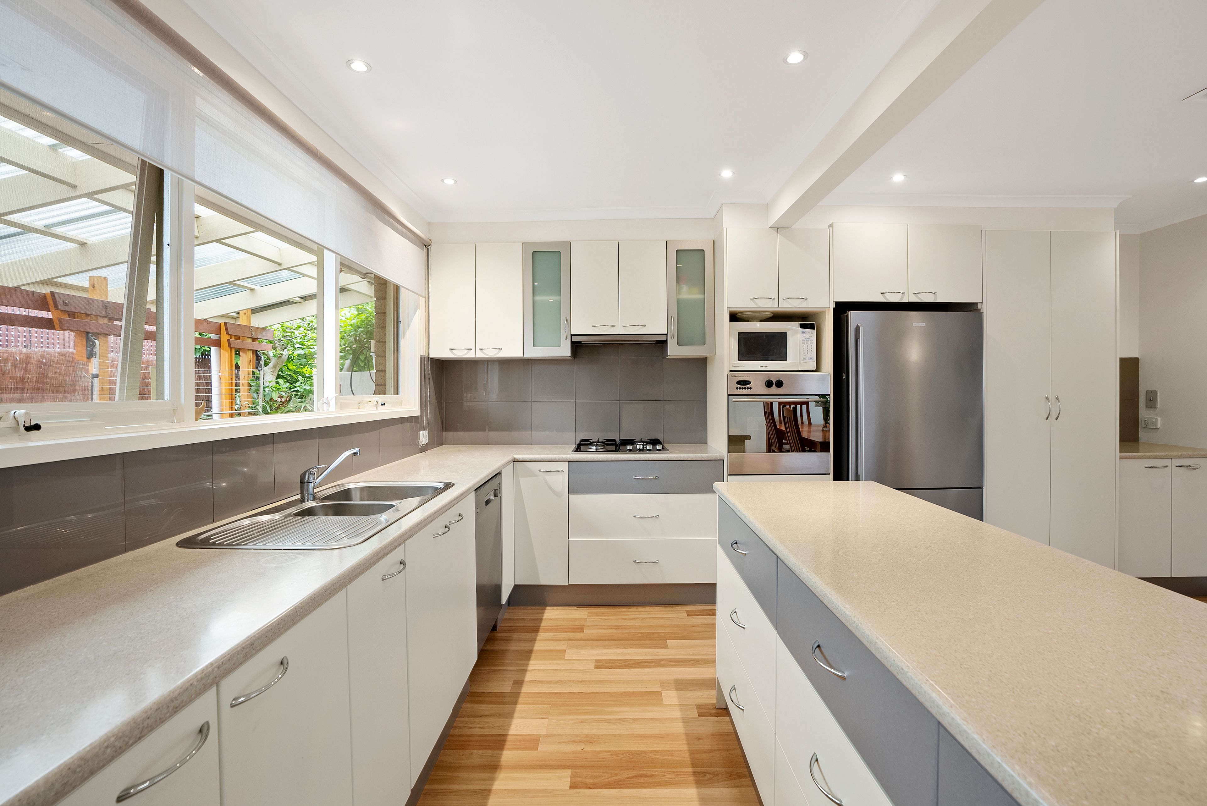 2/22 Hutton Avenue, Ferntree Gully, VIC 3156