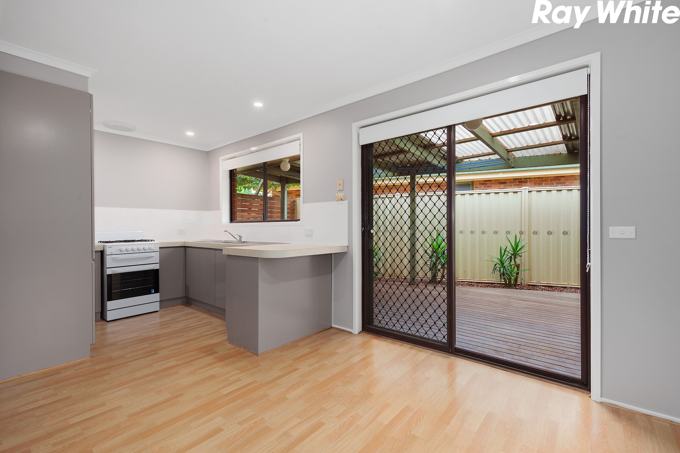 15 Paramount Way, Pakenham, VIC 3810