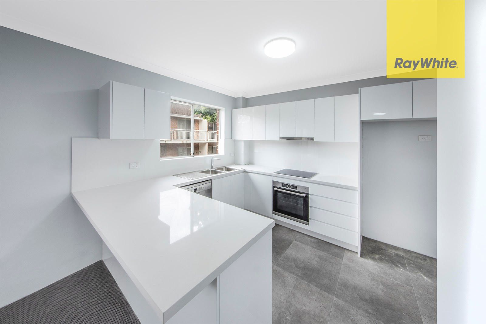 5/60-64 Meehan Street — photo 5 of 8