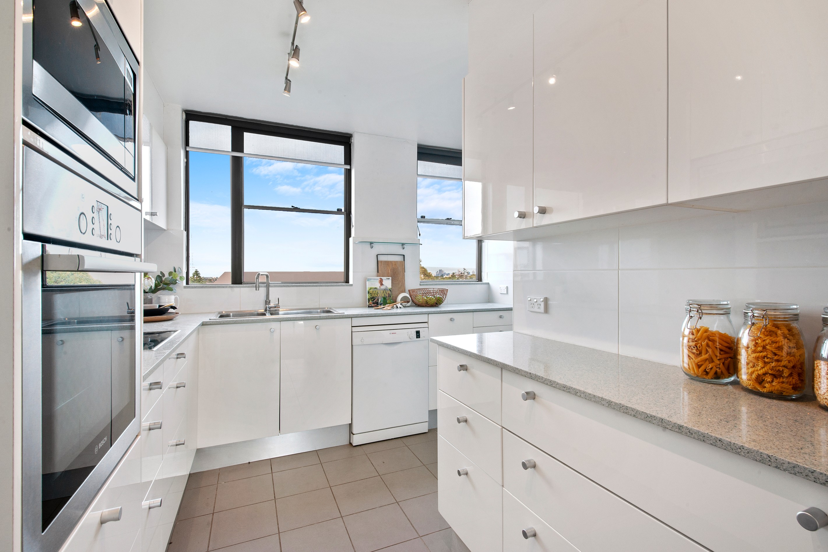 8C/8-12 Sutherland Road, Chatswood, NSW 2067