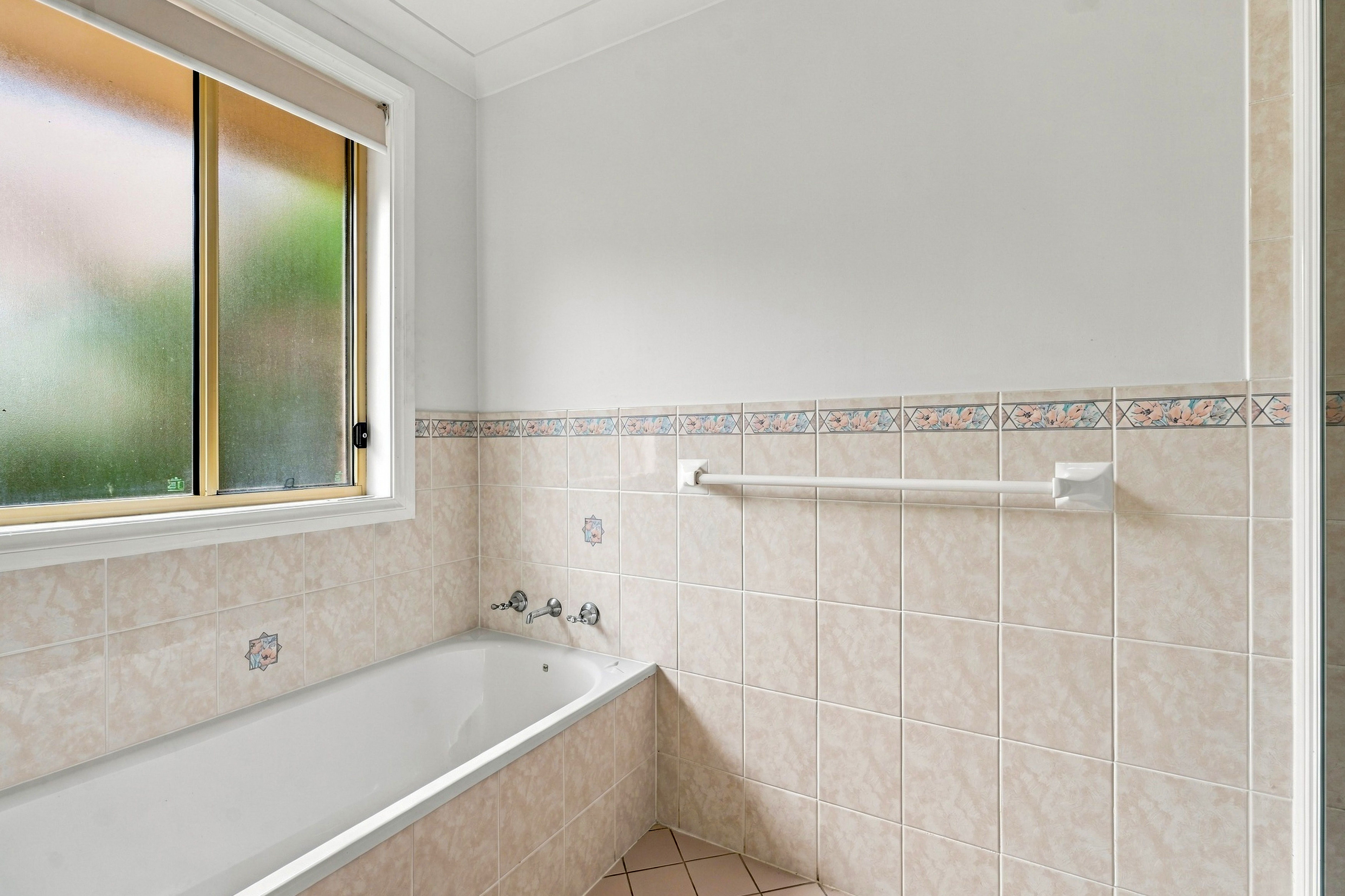 53 Roberta Street — photo 10 of 15