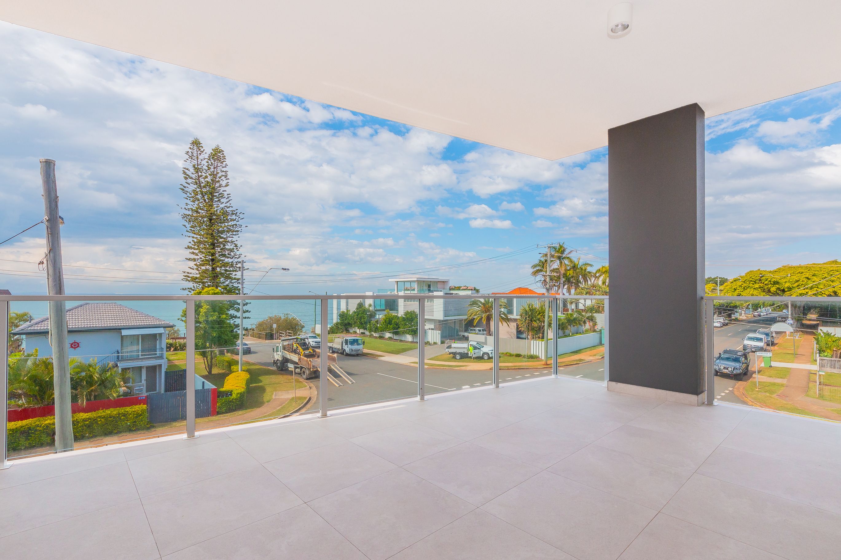 4/89-91 Prince Edward Parade — photo from Ray White Redcliffe