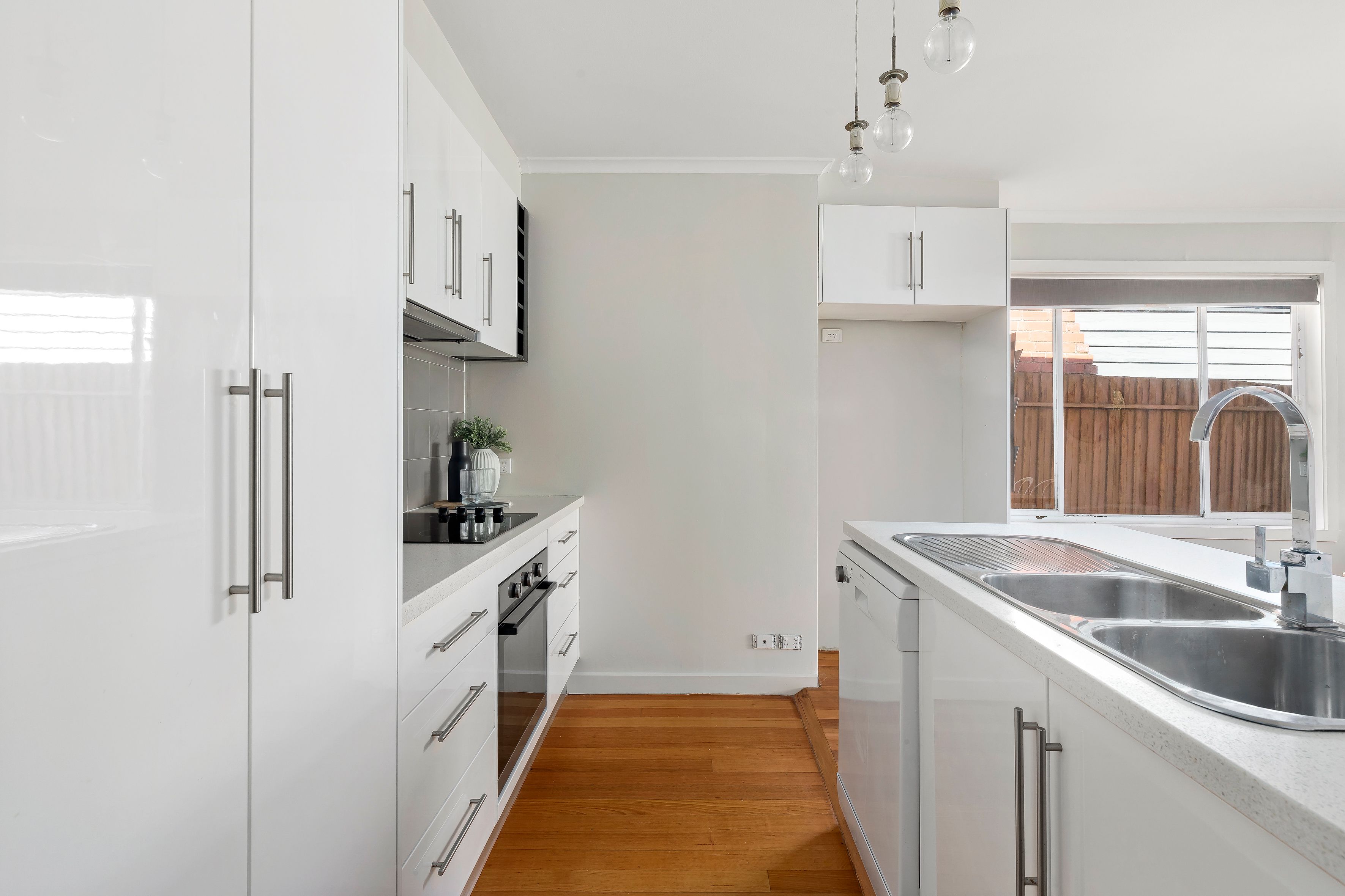 25 Wilkinson Street — photo 9 of 16