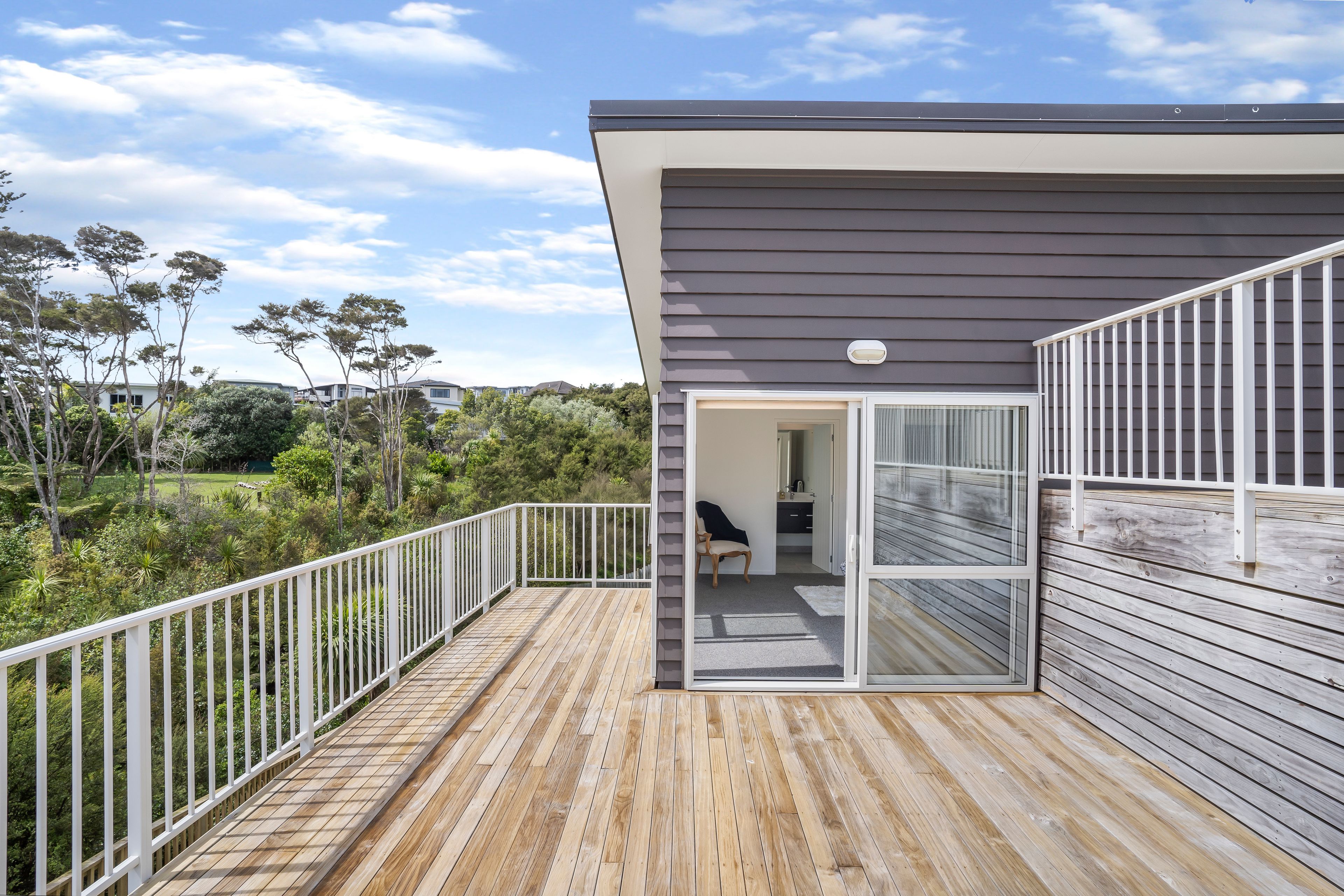 32 Te Puru Drive, Maraetai, Manukau City