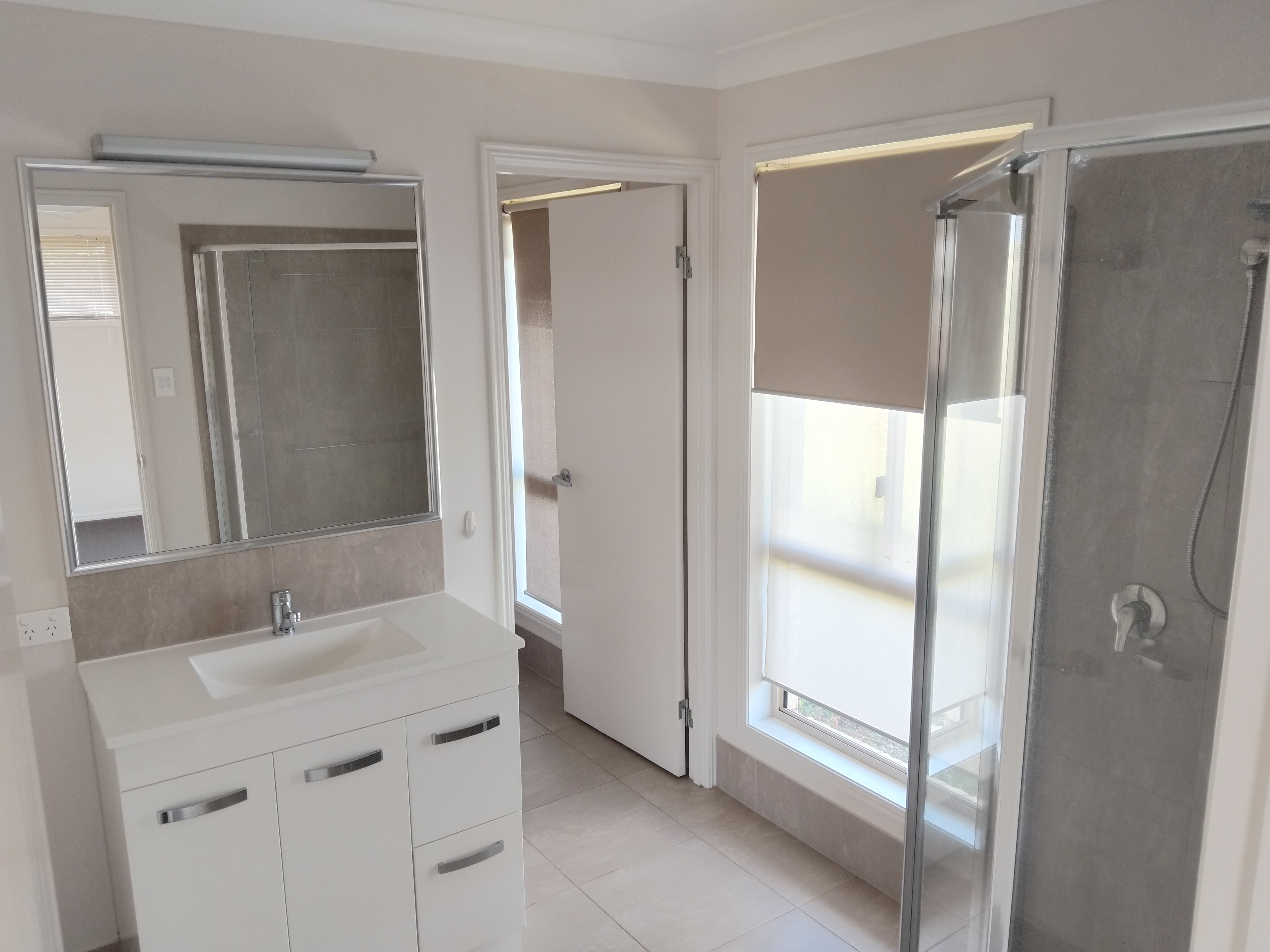 22 Lochaber Road — photo 6 of 9
