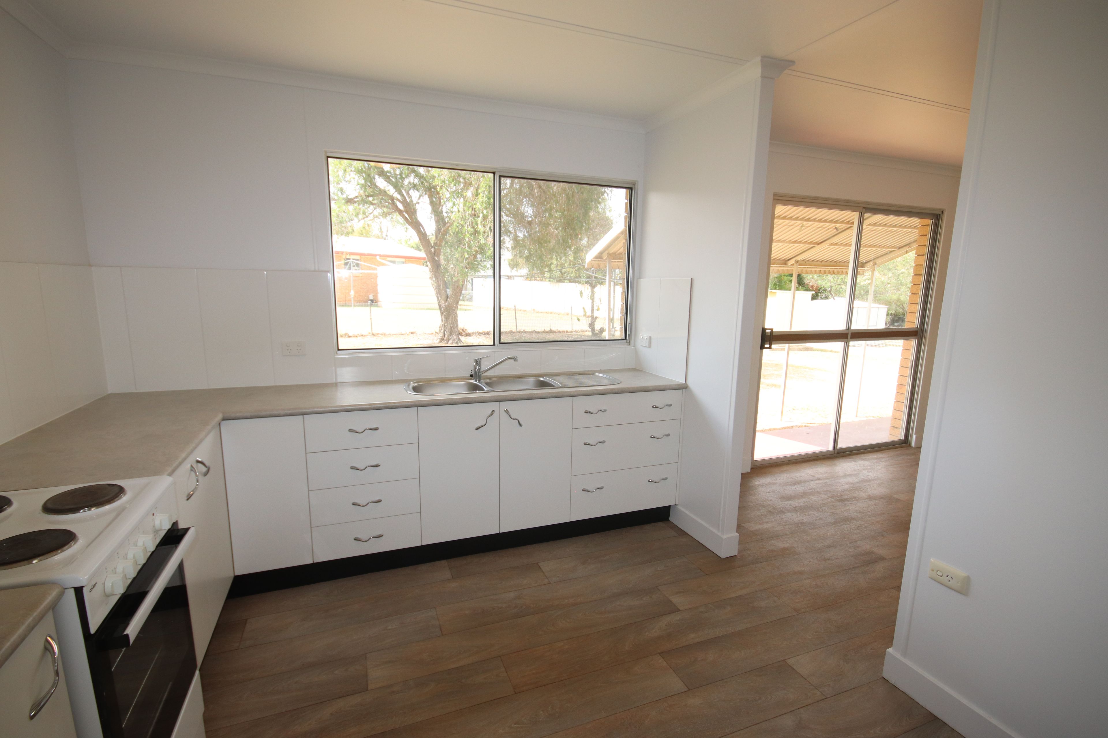3 Ryan Avenue, Mundubbera, QLD 4626
