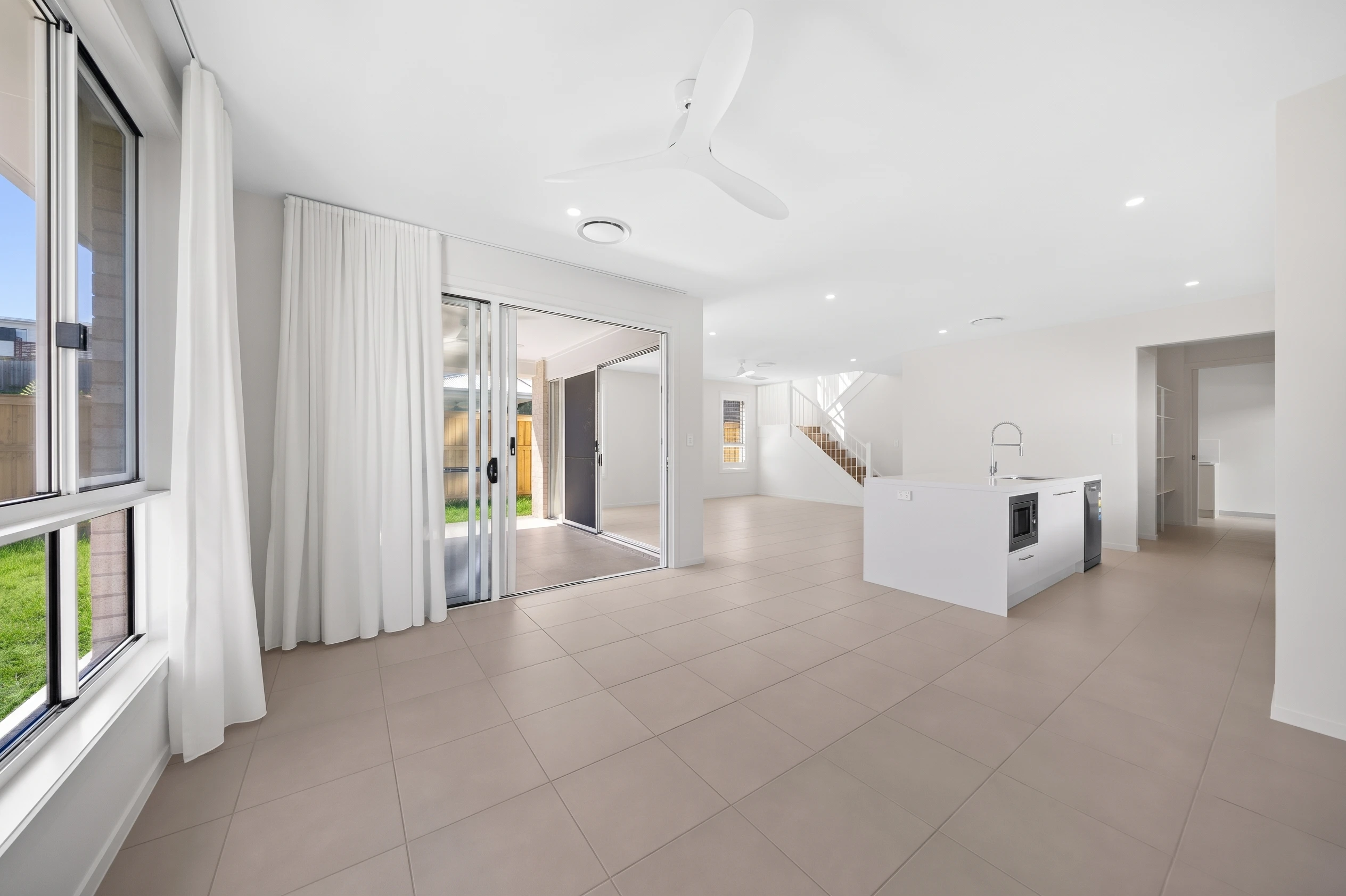 14 Lochern Place, Upper Kedron, QLD 4055