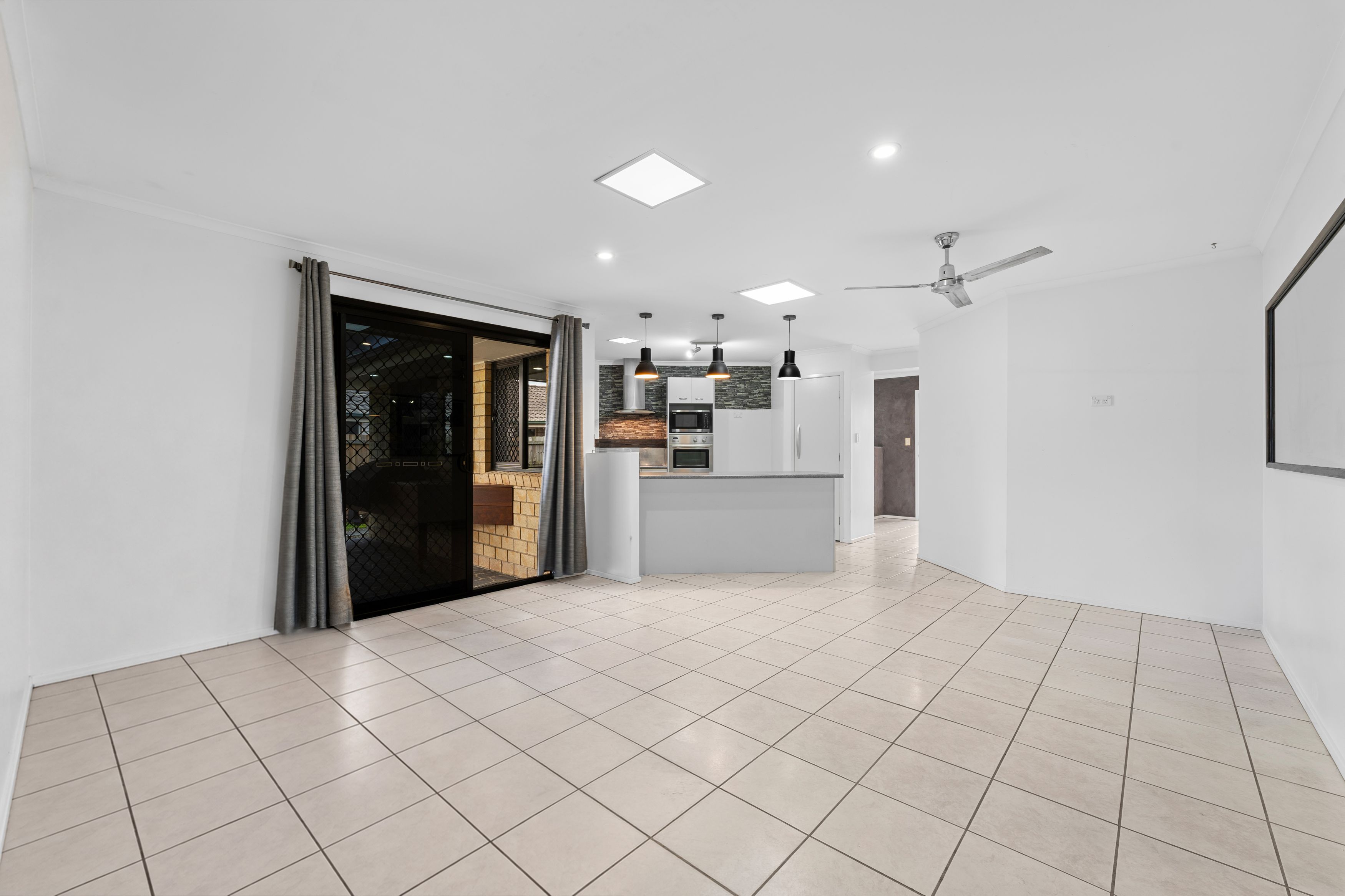 8 Breakwater Court — photo 5 of 25