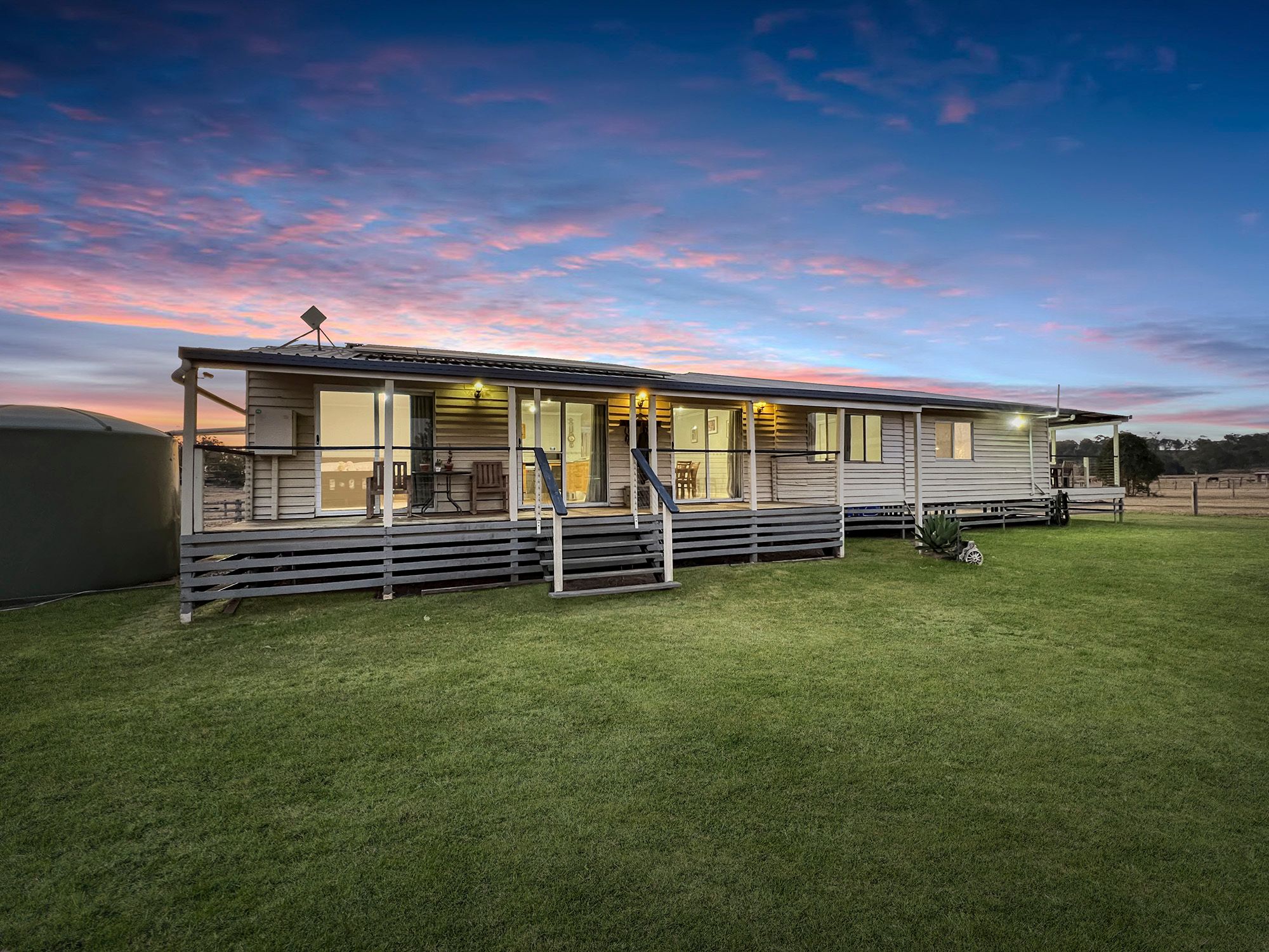 14 Moonlight Parade, Laidley South, QLD 4341
