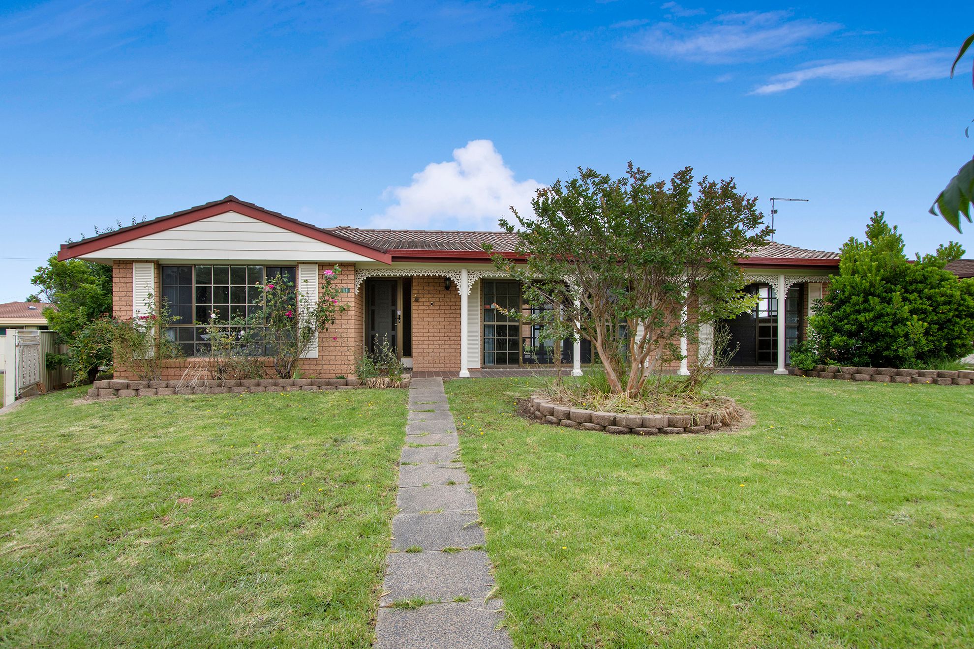 11 Sequoia Place, Inverell NSW 2360