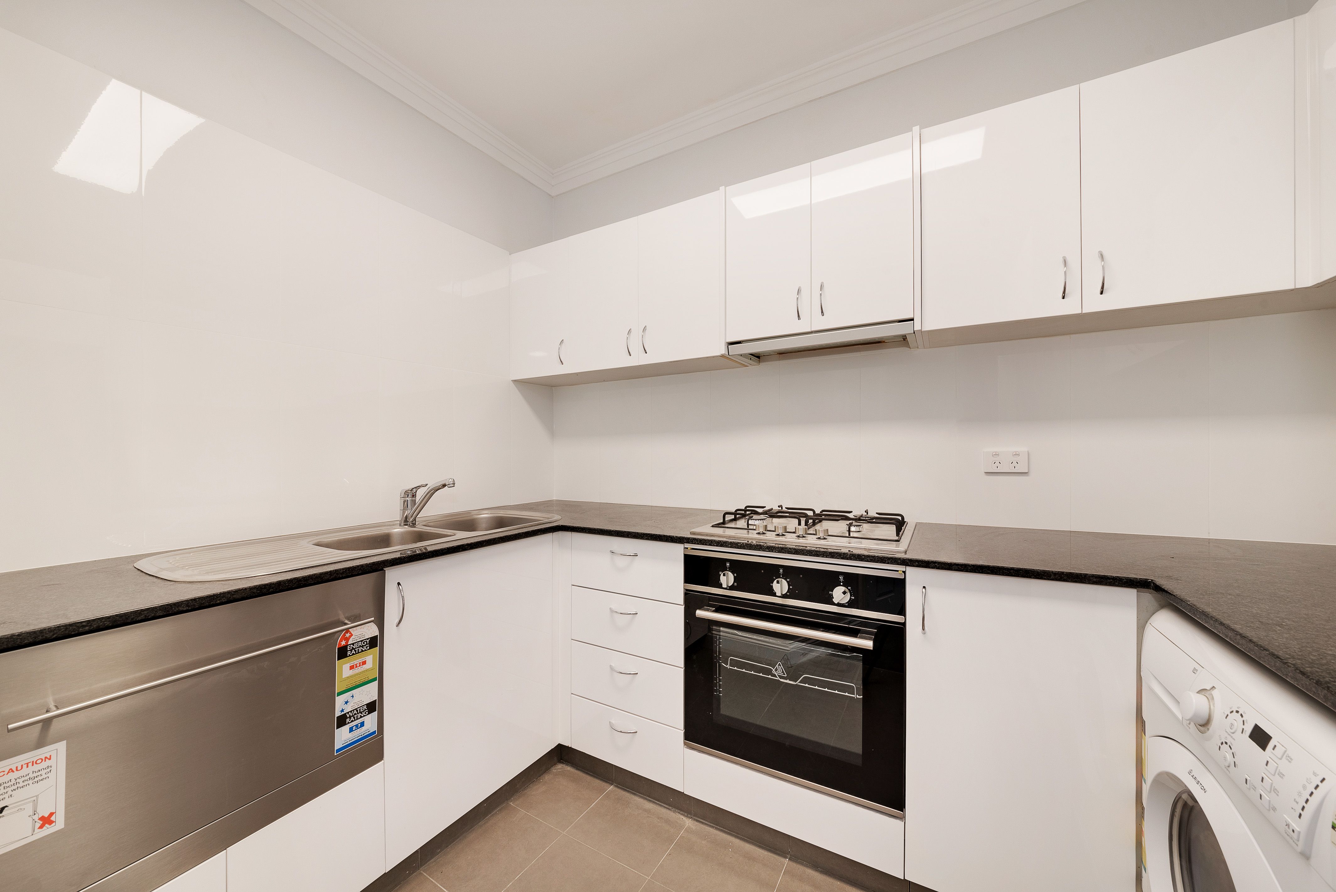 1/10-12 Gerard Street, Cremorne, NSW 2090