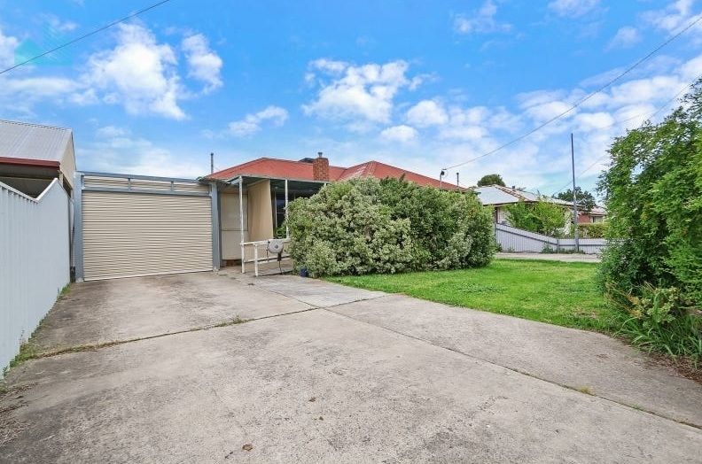 1046 Koonwarra Street — photo 7 of 7