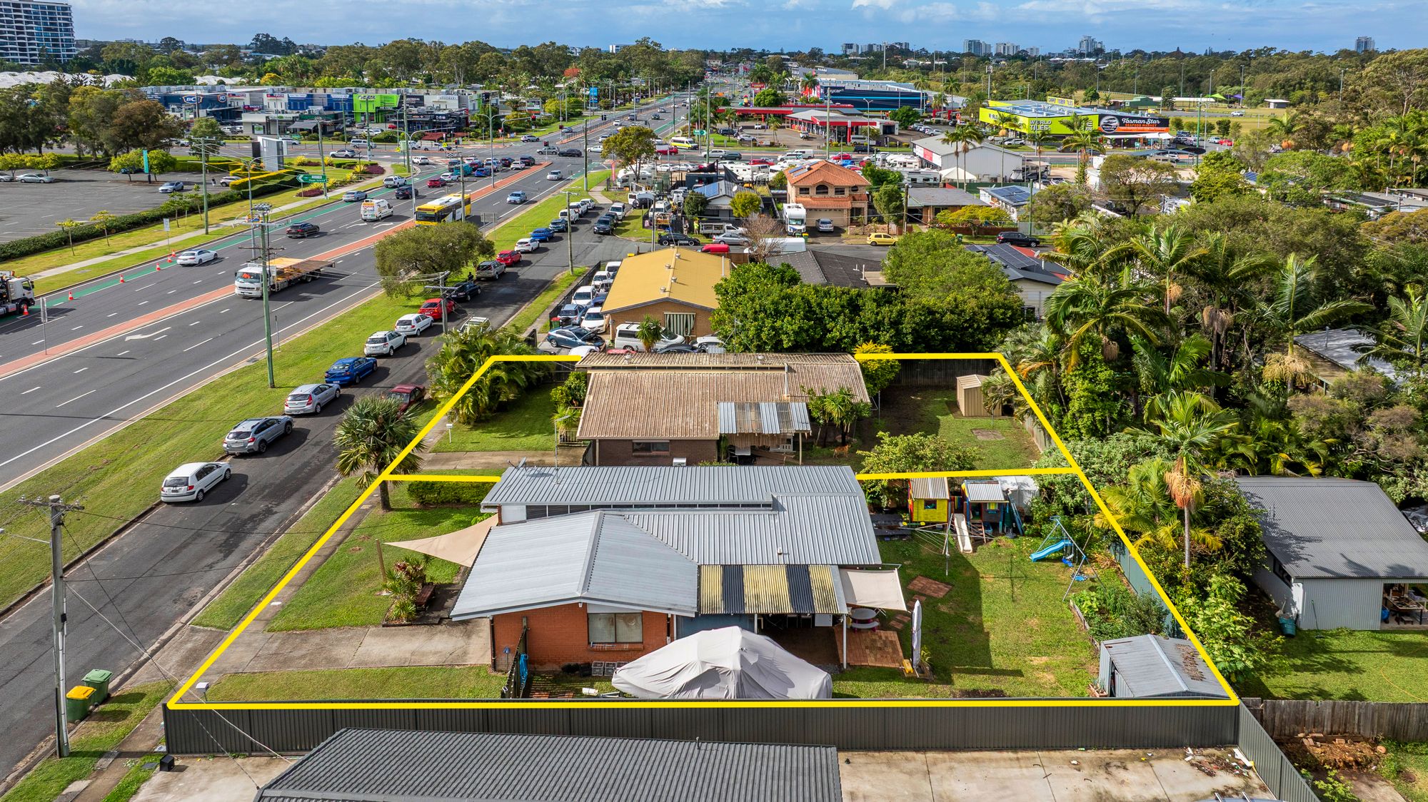 176 & 178 Brisbane Road, Arundel, QLD 4214