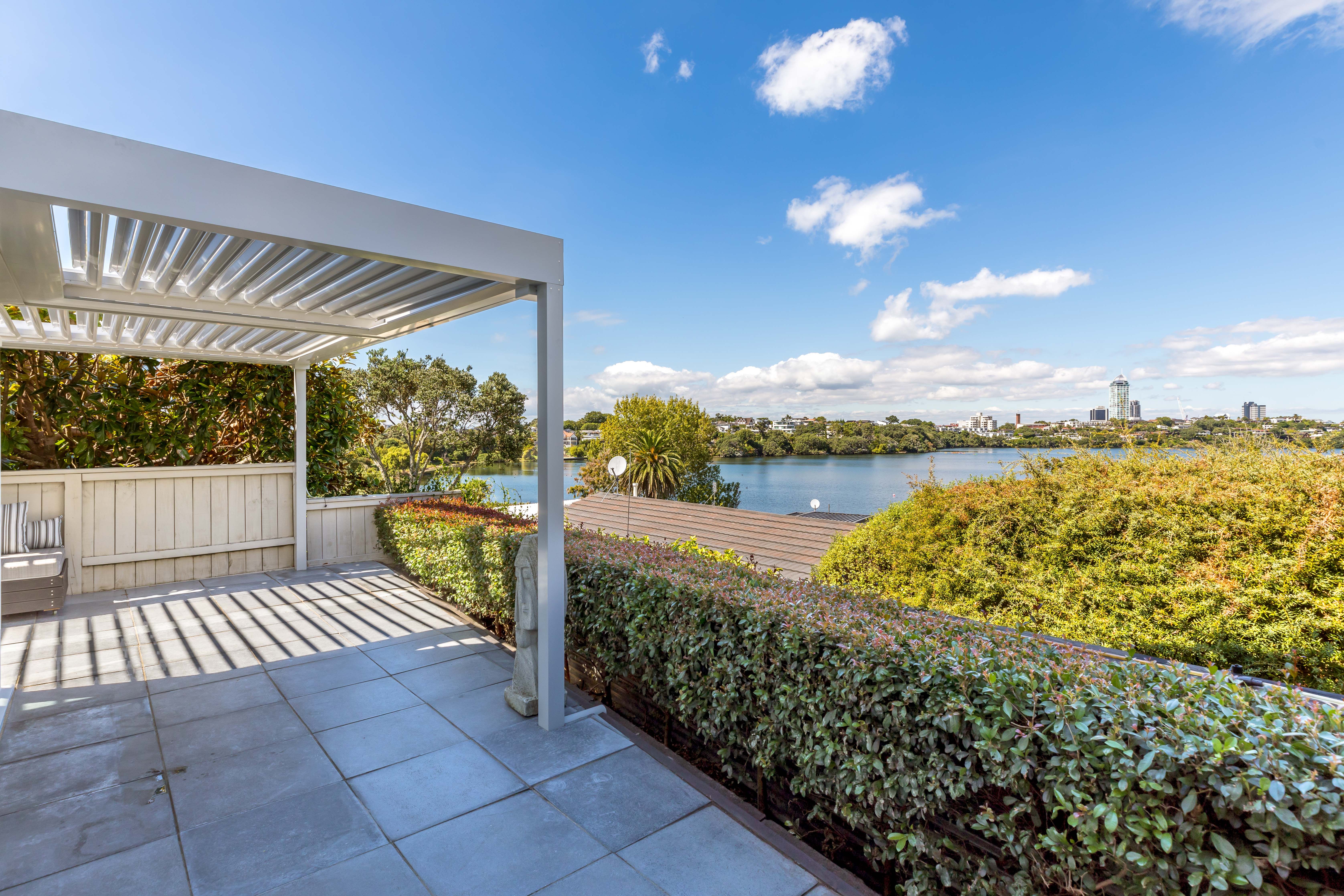 32/72 Kitchener Road, Milford, North Shore City