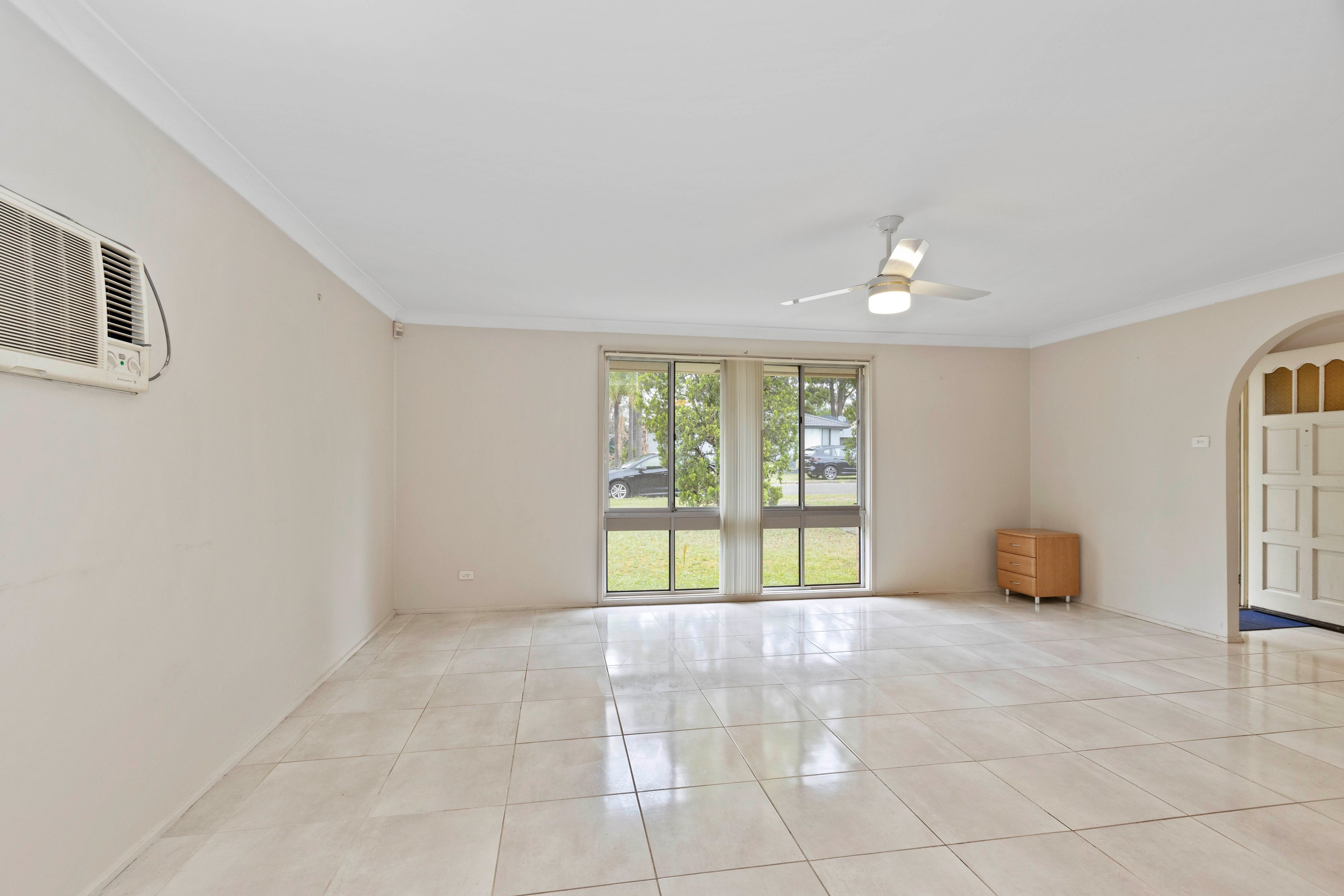 17 Huddleston Street, Colyton, NSW 2760