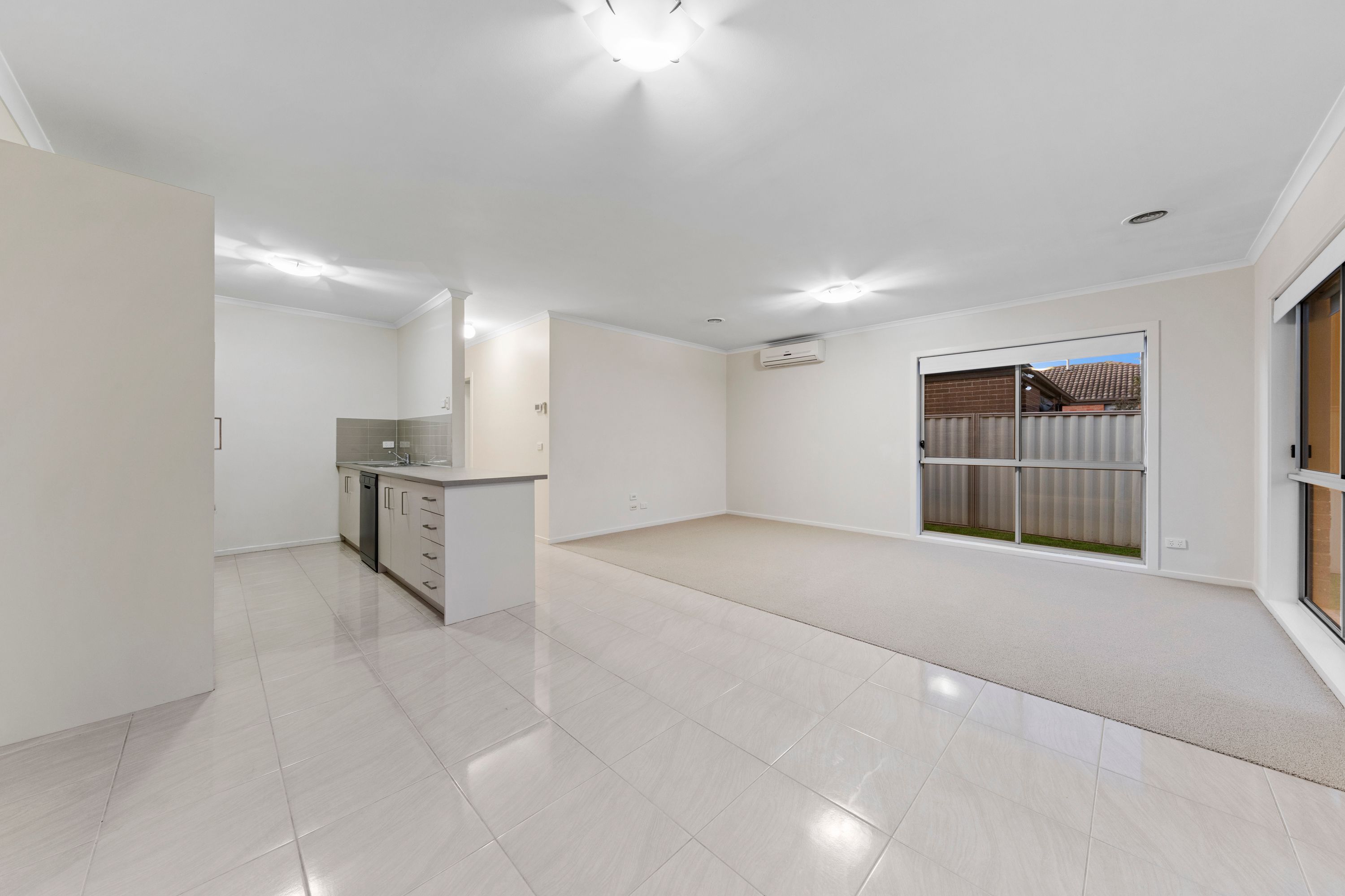 7 Bavaria Lane — photo 3 of 21
