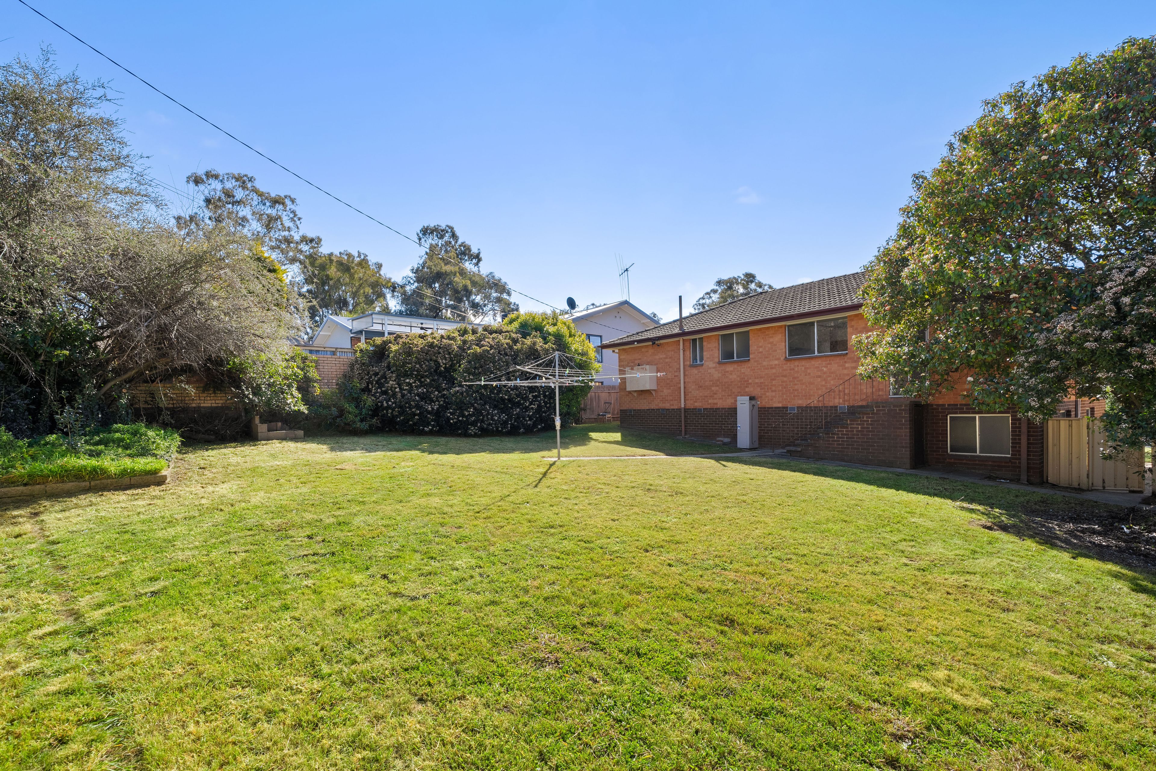 3 Bathurst Place — photo 14 of 17