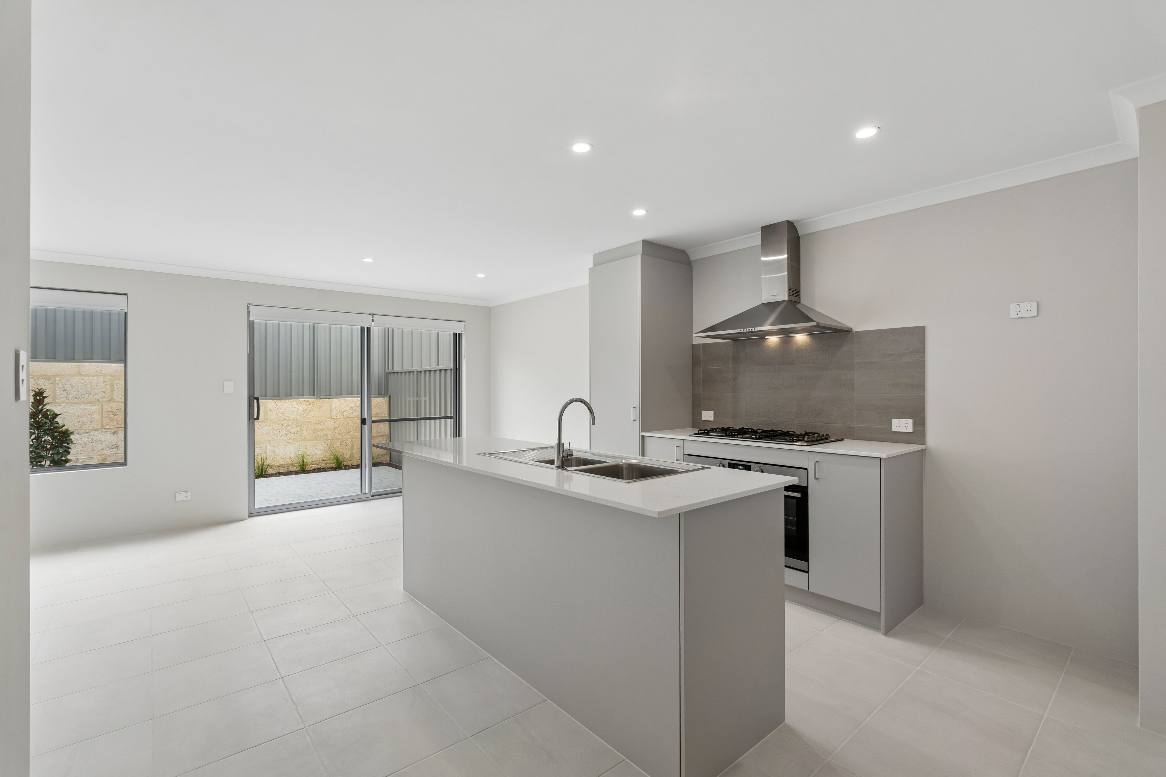 23 Buccaneer Road, Eglinton, WA 6034