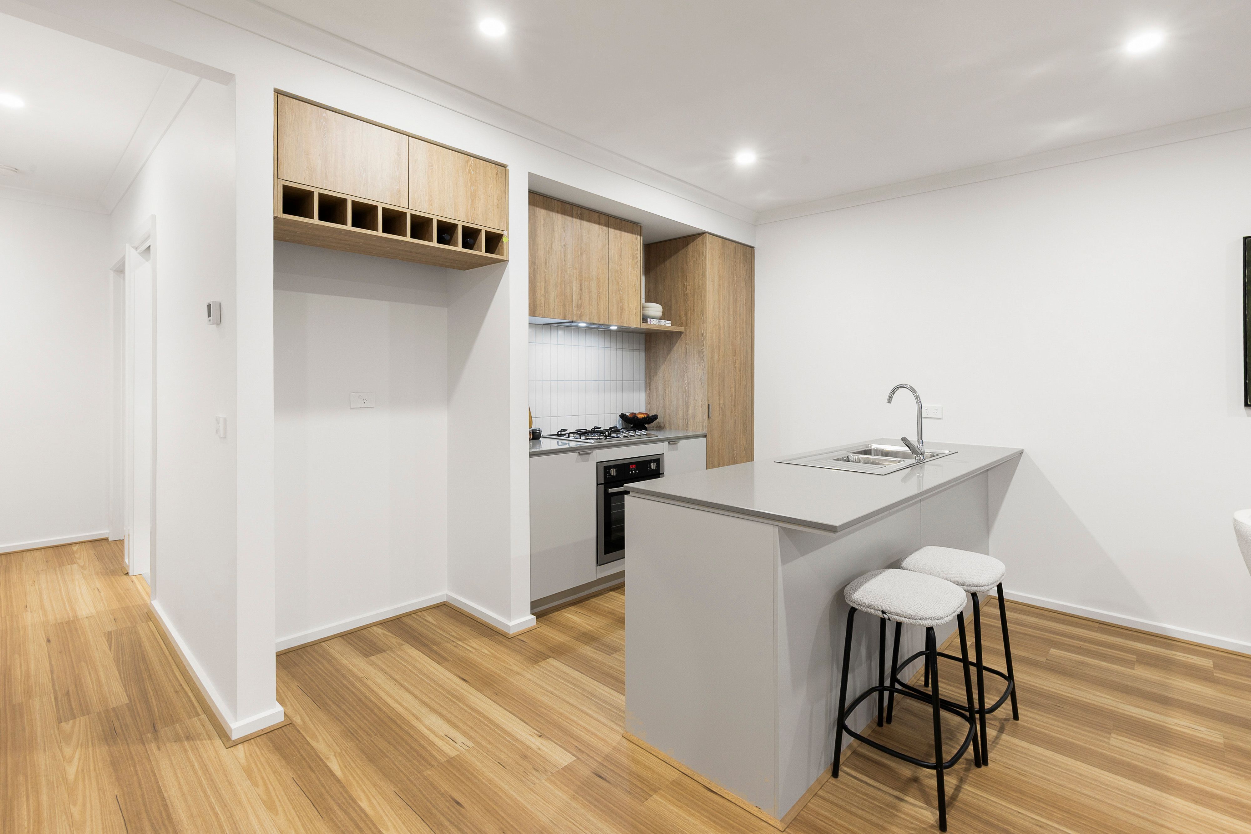 6 Molloy Walk, Woodstock, VIC 3751