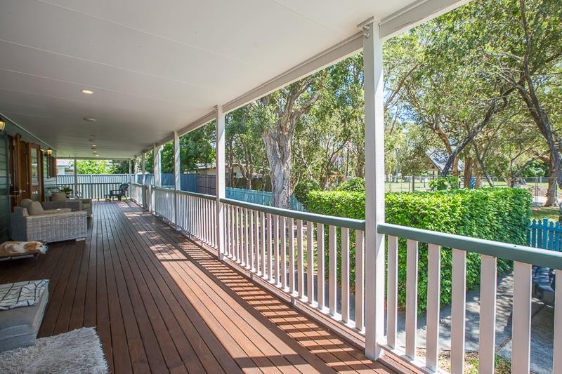 4A Harris Street, Labrador, QLD 4215