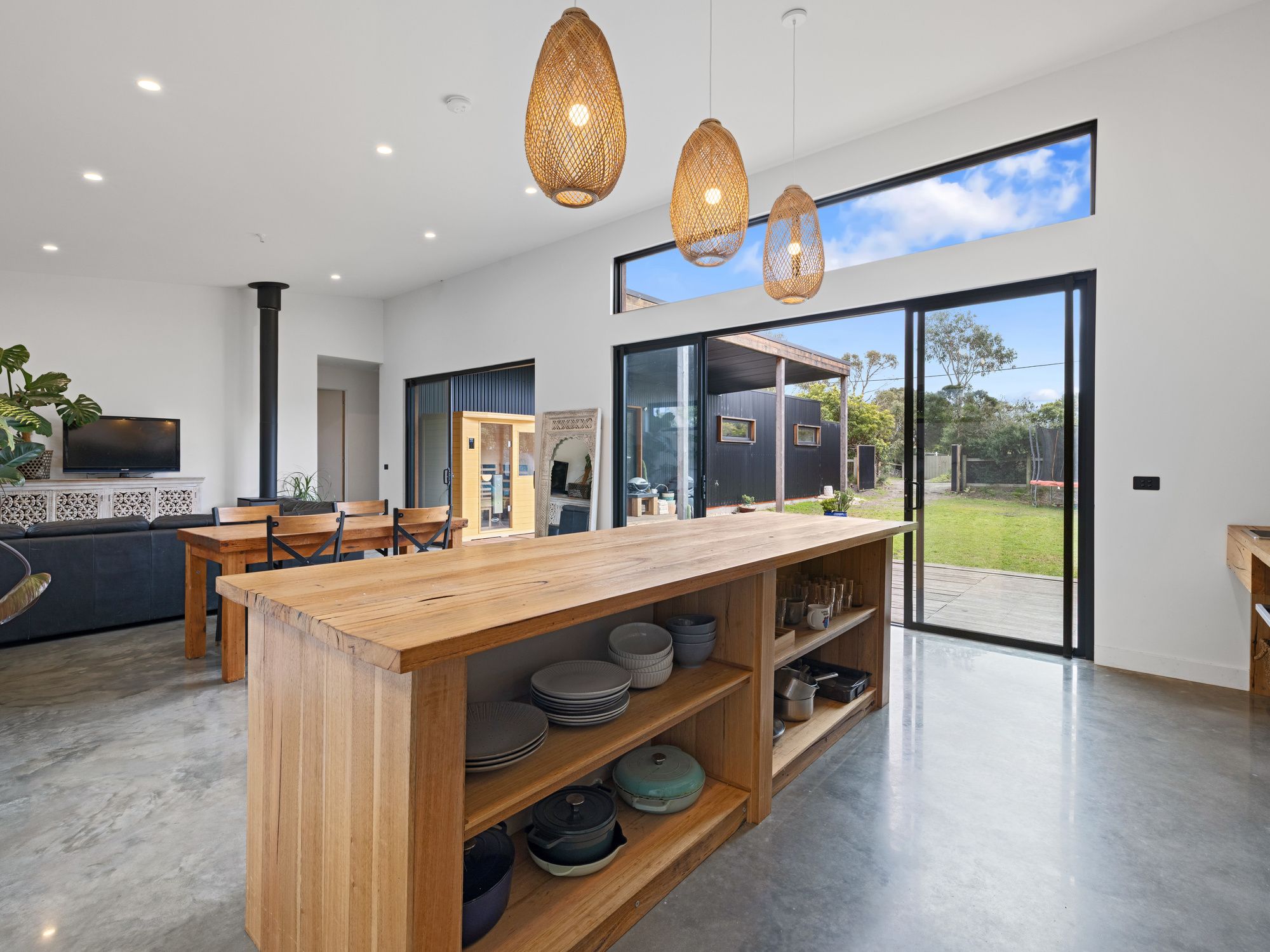 3 Roscrea Crescent, Walkerville, VIC 3956