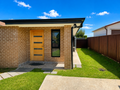 Stylish & Spacious Modern Granny Flat in Prime South Penrith Location - South Penrith