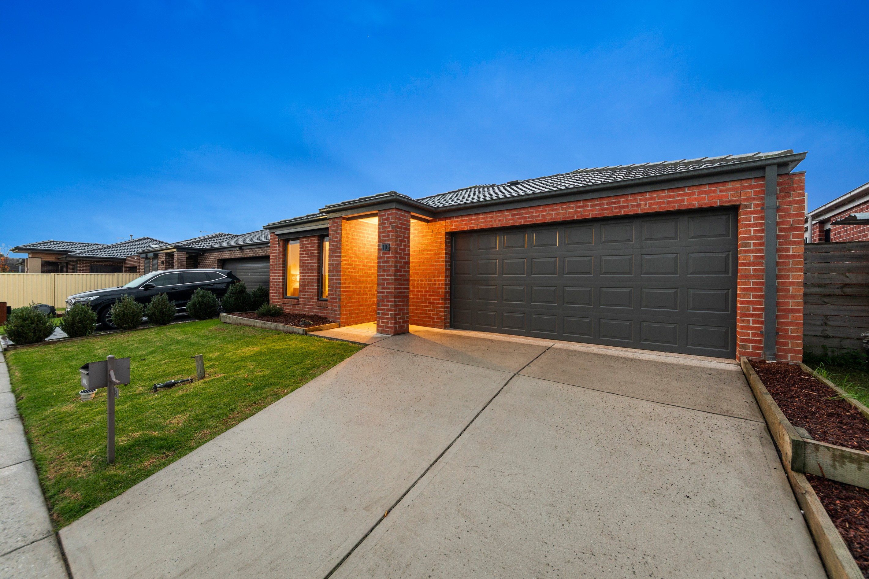 18 Crystal Street, Pakenham, VIC 3810