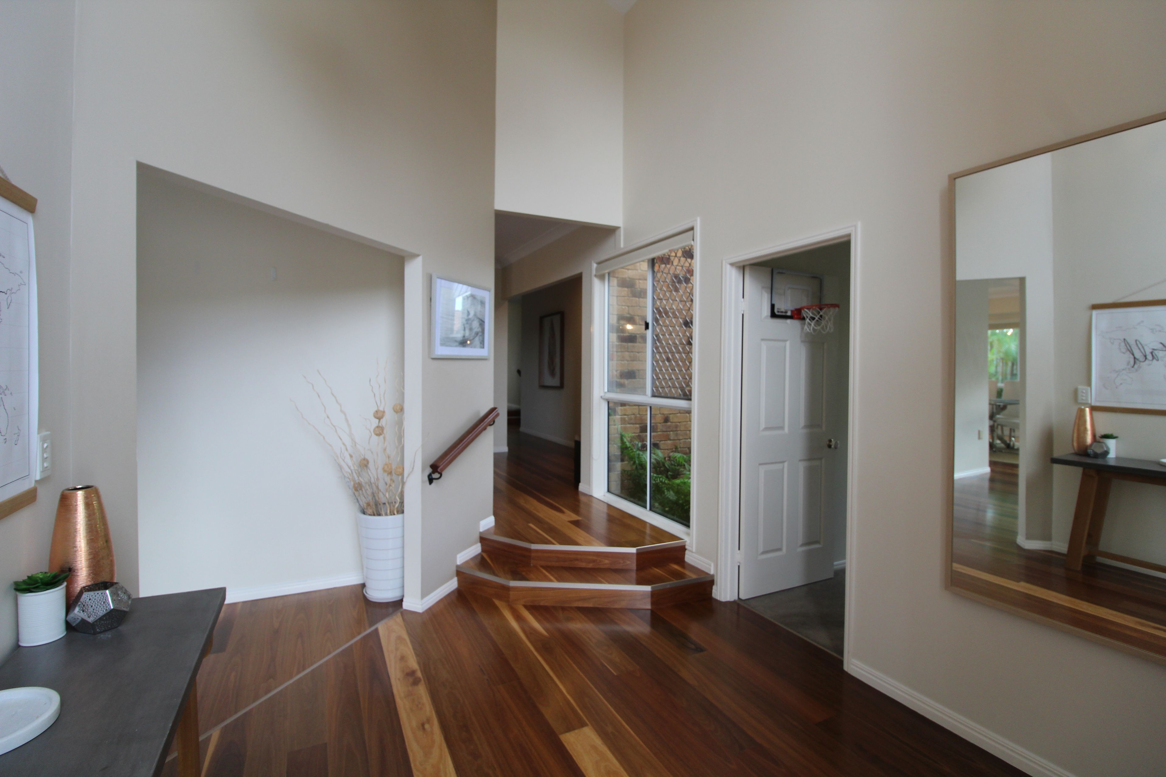 3 Strathmore Court, Robina, QLD 4226