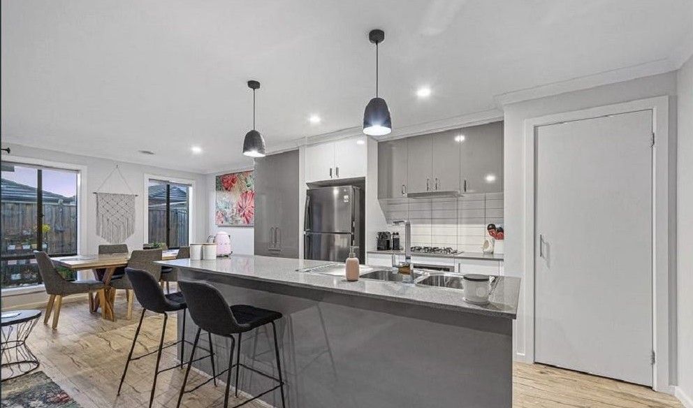 45 Clairwood Avenue, Pakenham, VIC 3810