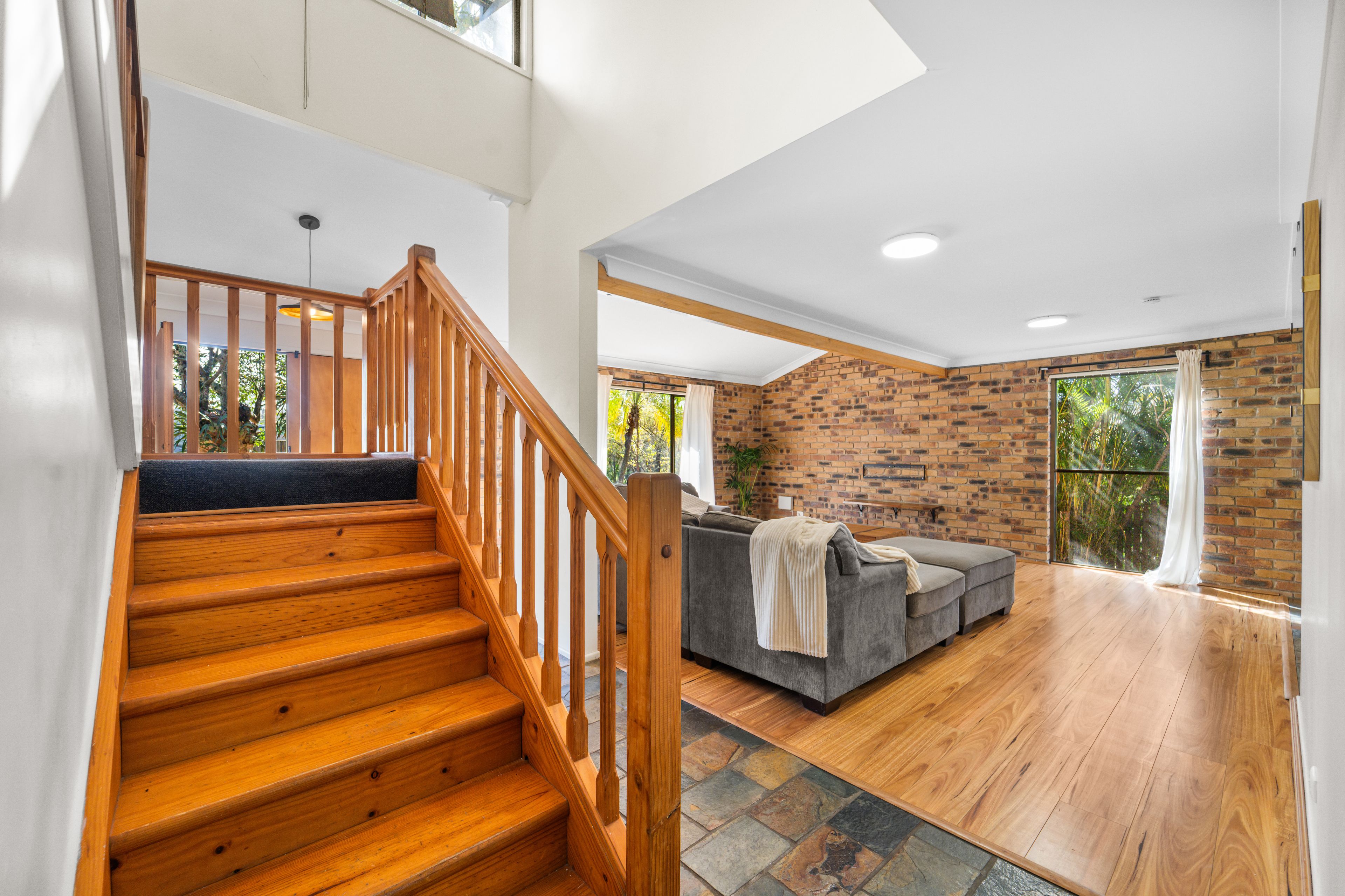 9 Saint Denis Court — photo 11 of 21