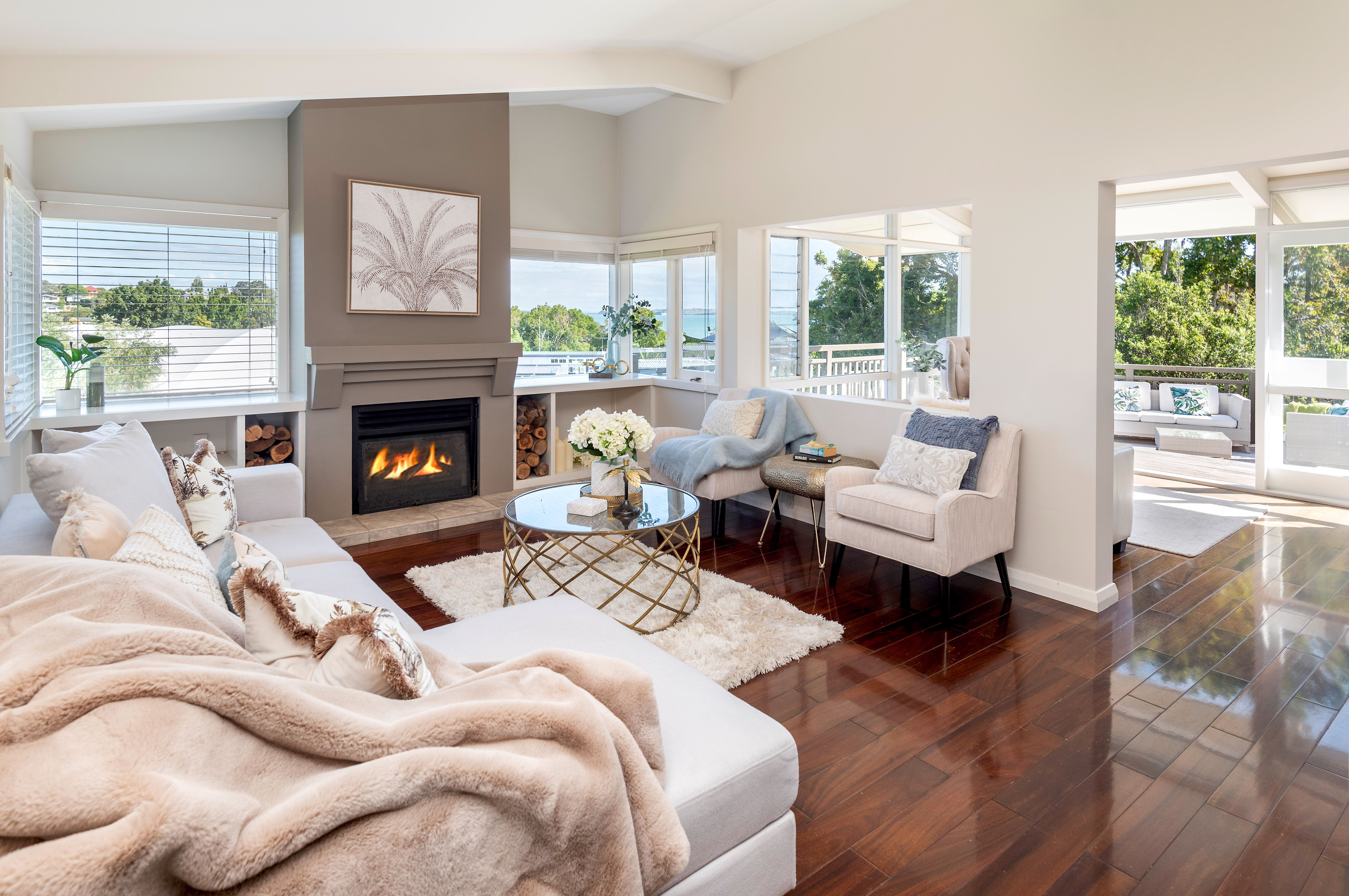 104 Mellons Bay Road, Mellons Bay, Manukau City 2014 Sold House Ray