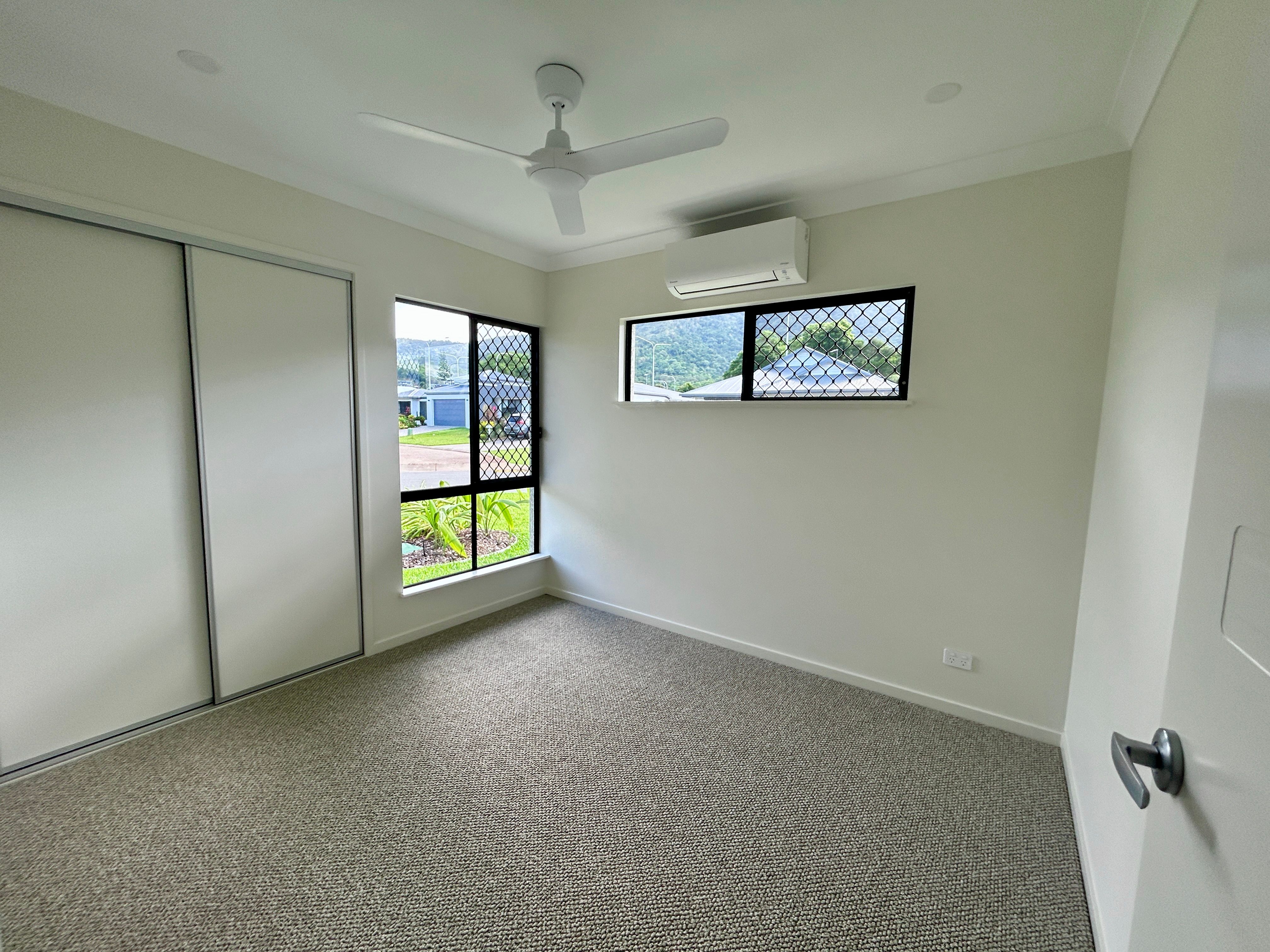 56 Oxbow Loop, Redlynch, QLD 4870