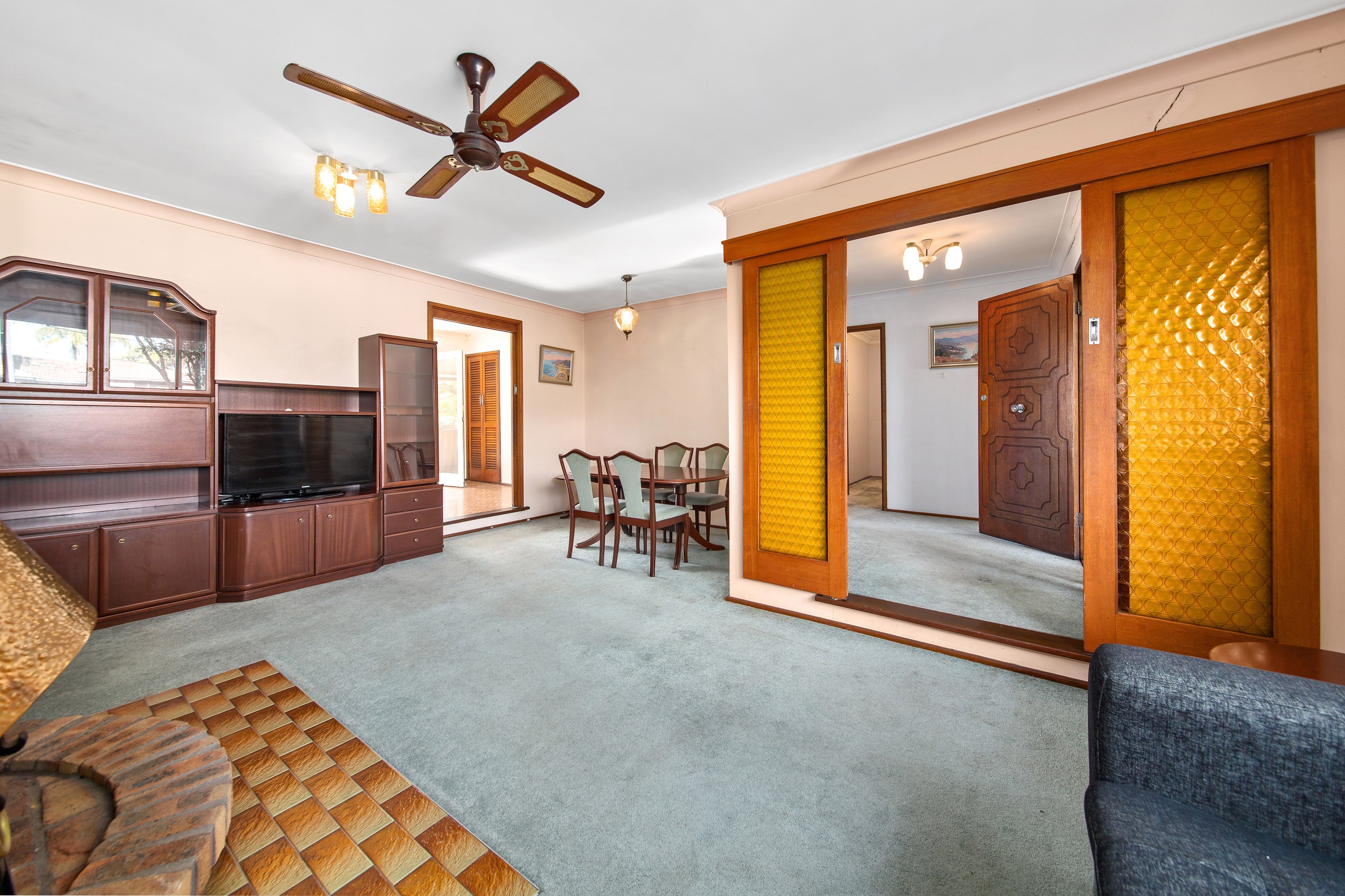 20 Glenbrook Crescent, Georges Hall, NSW 2198