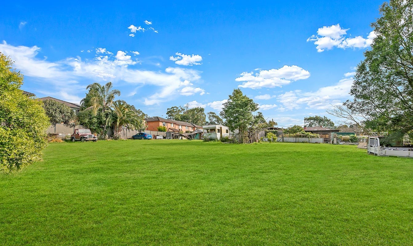 11 Fuller Street, Seven Hills, NSW 2147