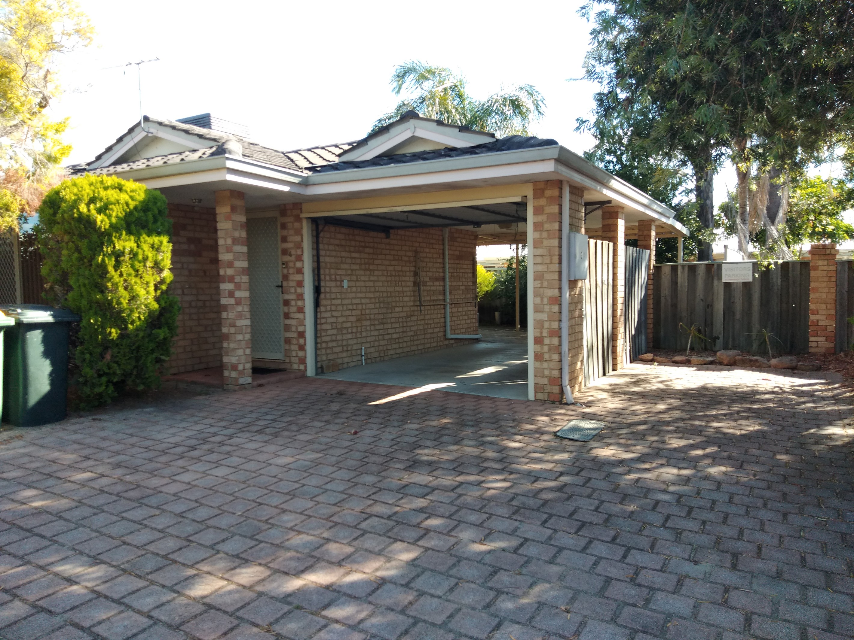 4/10 Kinghorn Place, Redcliffe, WA 6104