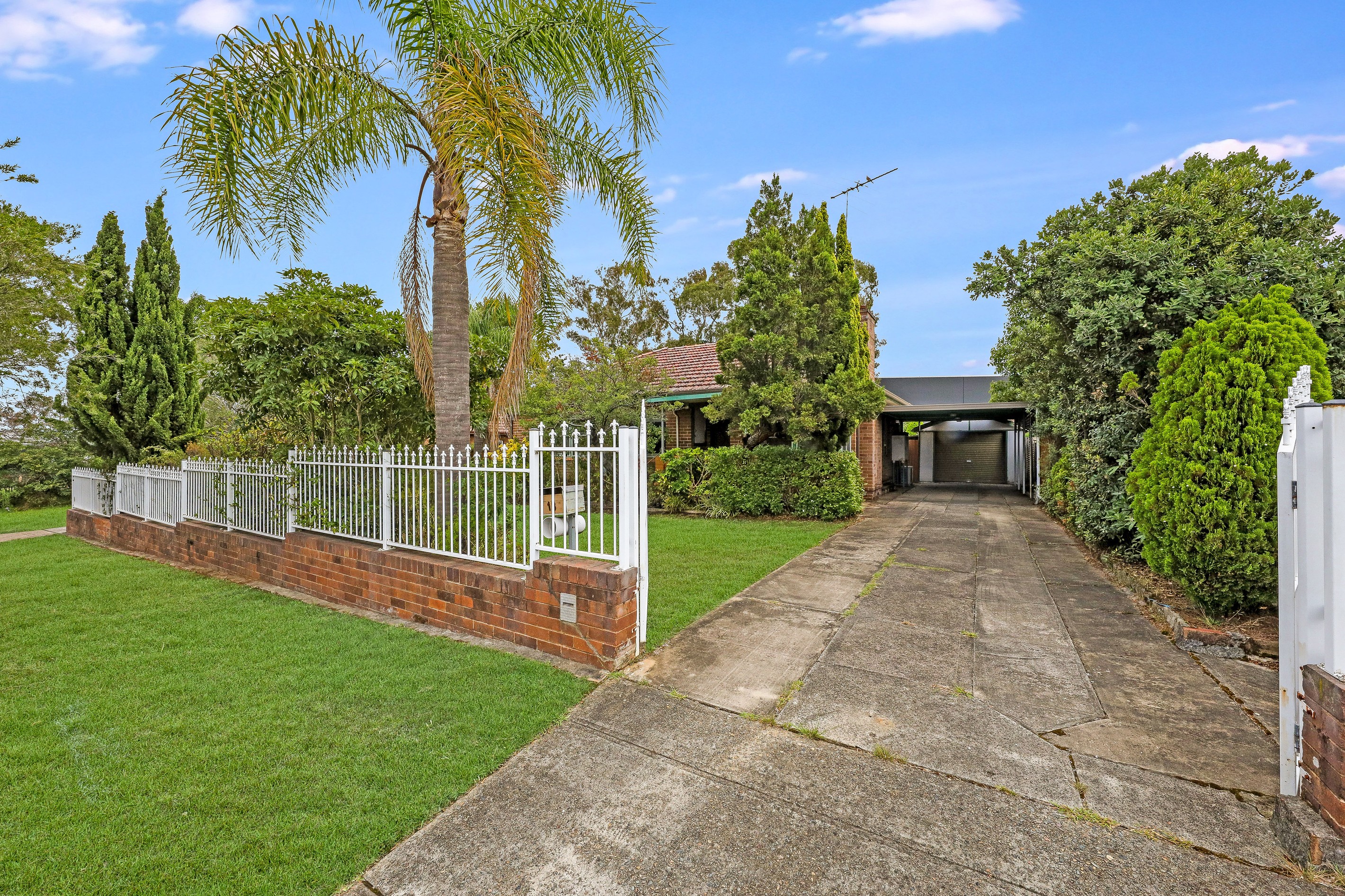18 Lumeah Avenue, Punchbowl, NSW 2196