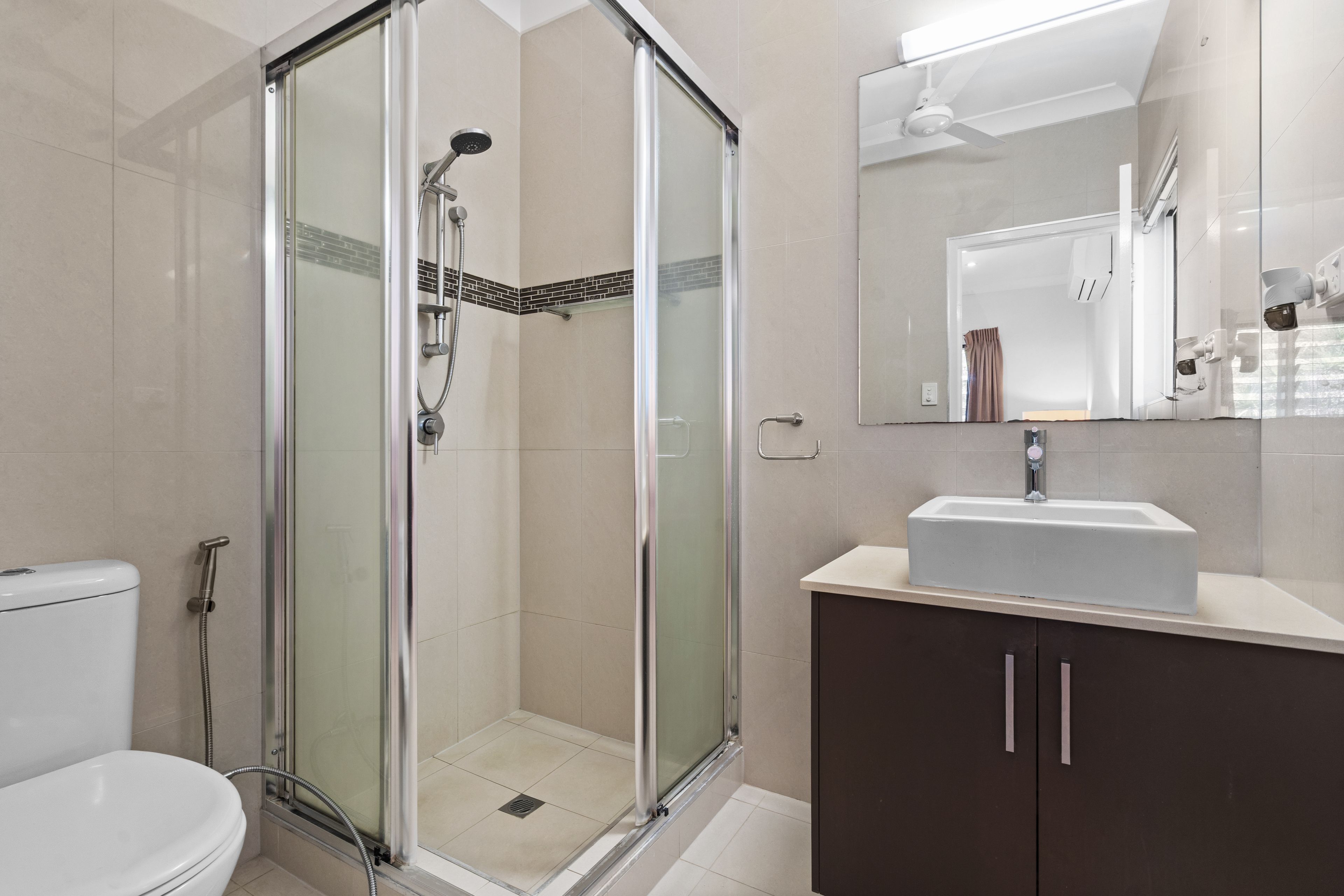 3 Gerardine Crescent — photo 10 of 26