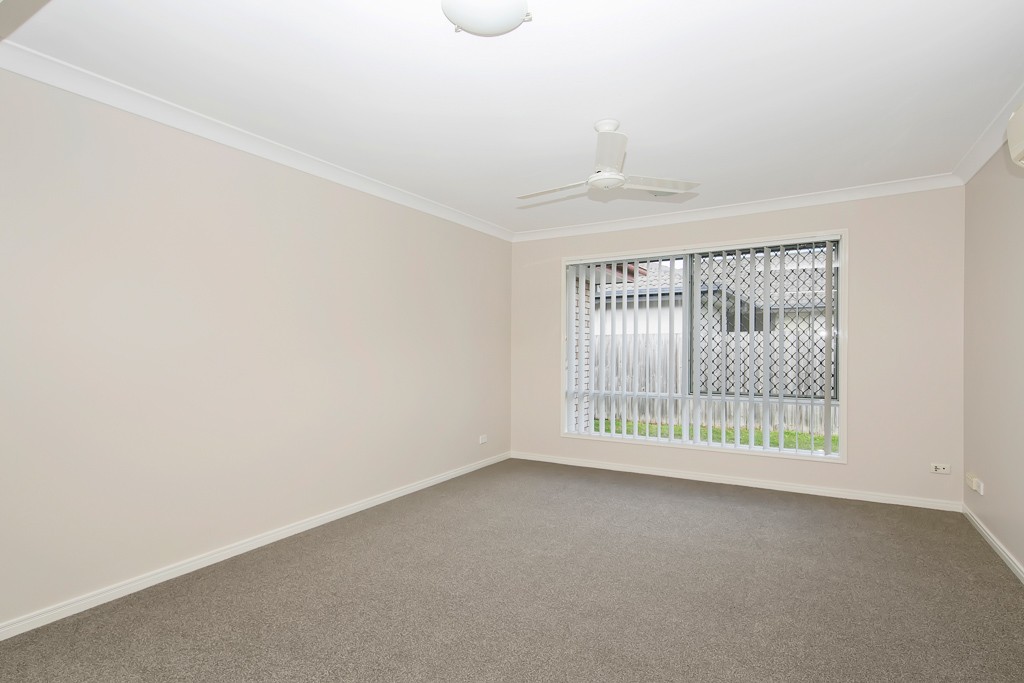 11 Tasman Street, Bray Park, QLD 4500