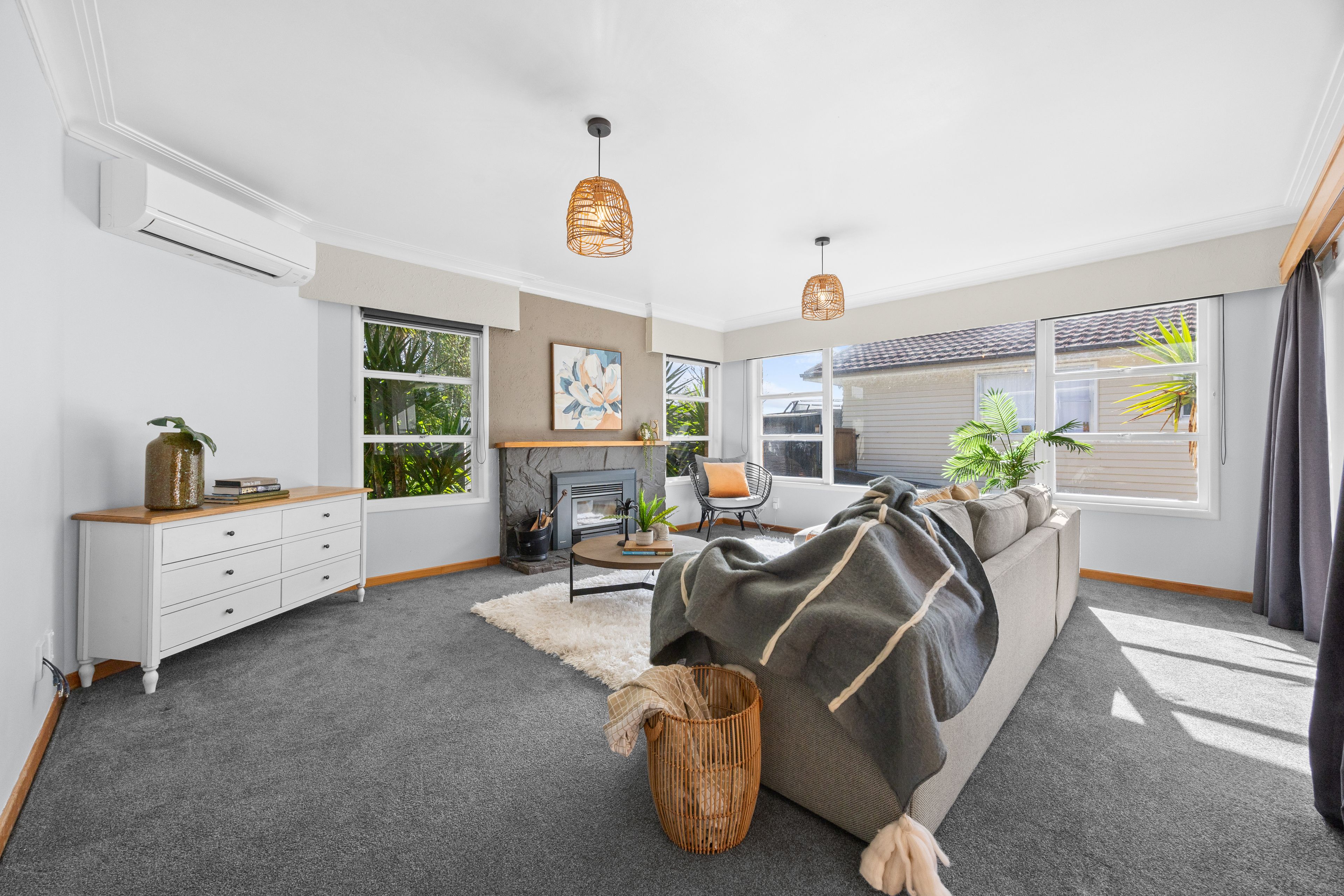 1/70 Bradbury Road, Botany Downs, Manukau City