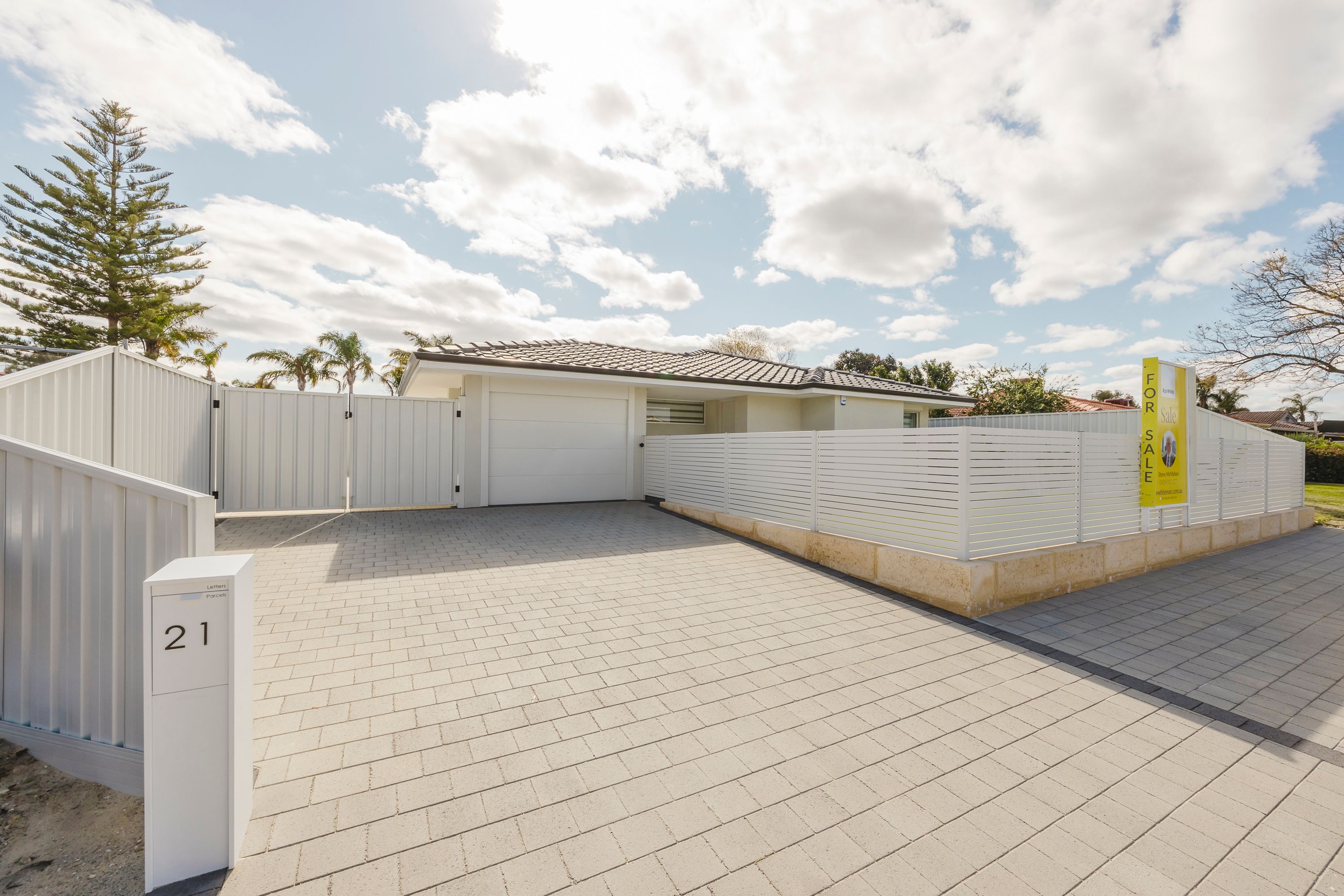 21 Pelican Parade, Ballajura, WA 6066