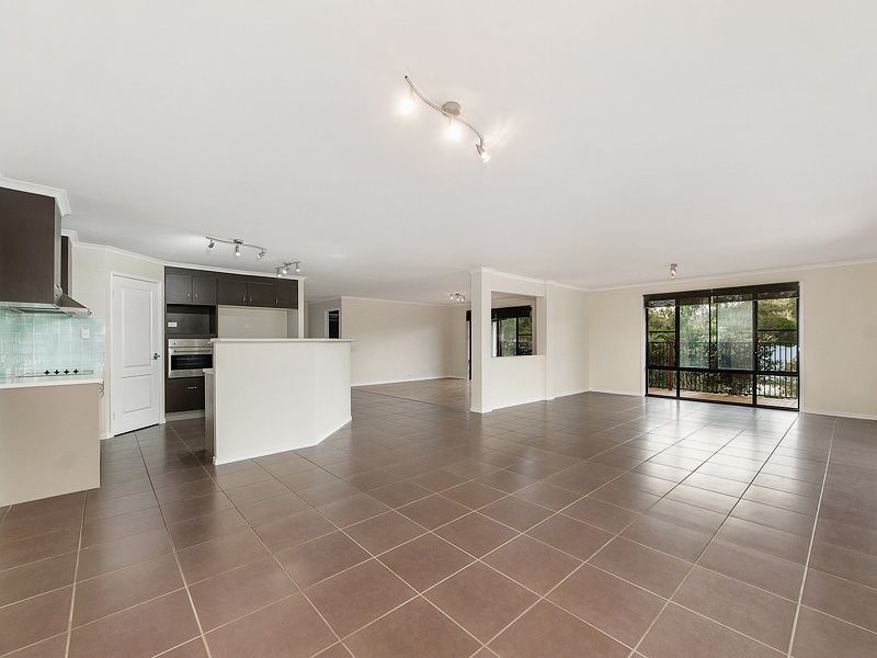 7 Snowwood Street, Reedy Creek QLD 4227