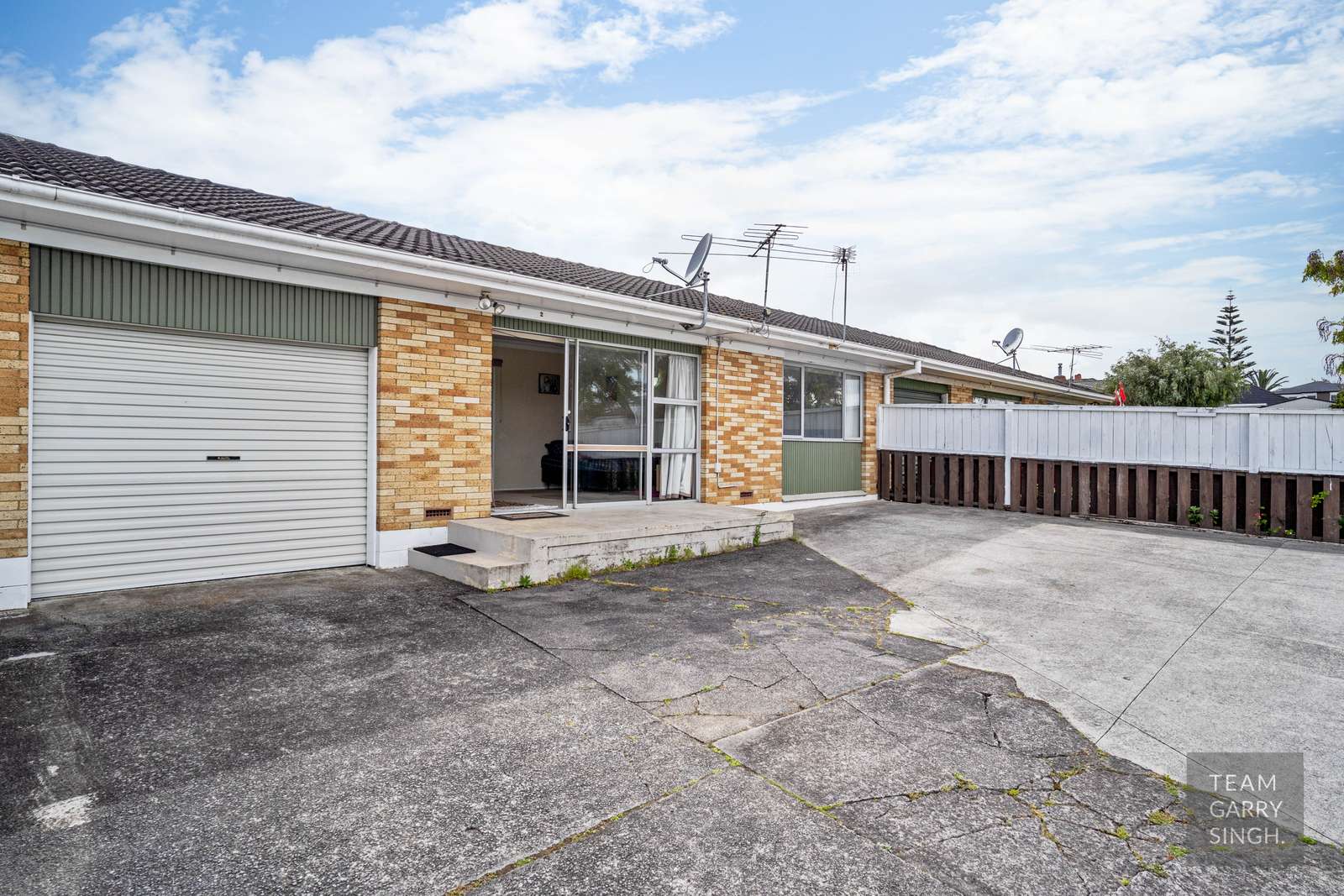 2/28 Woolfield Road, Papatoetoe, Manukau City Real Estate Ray White