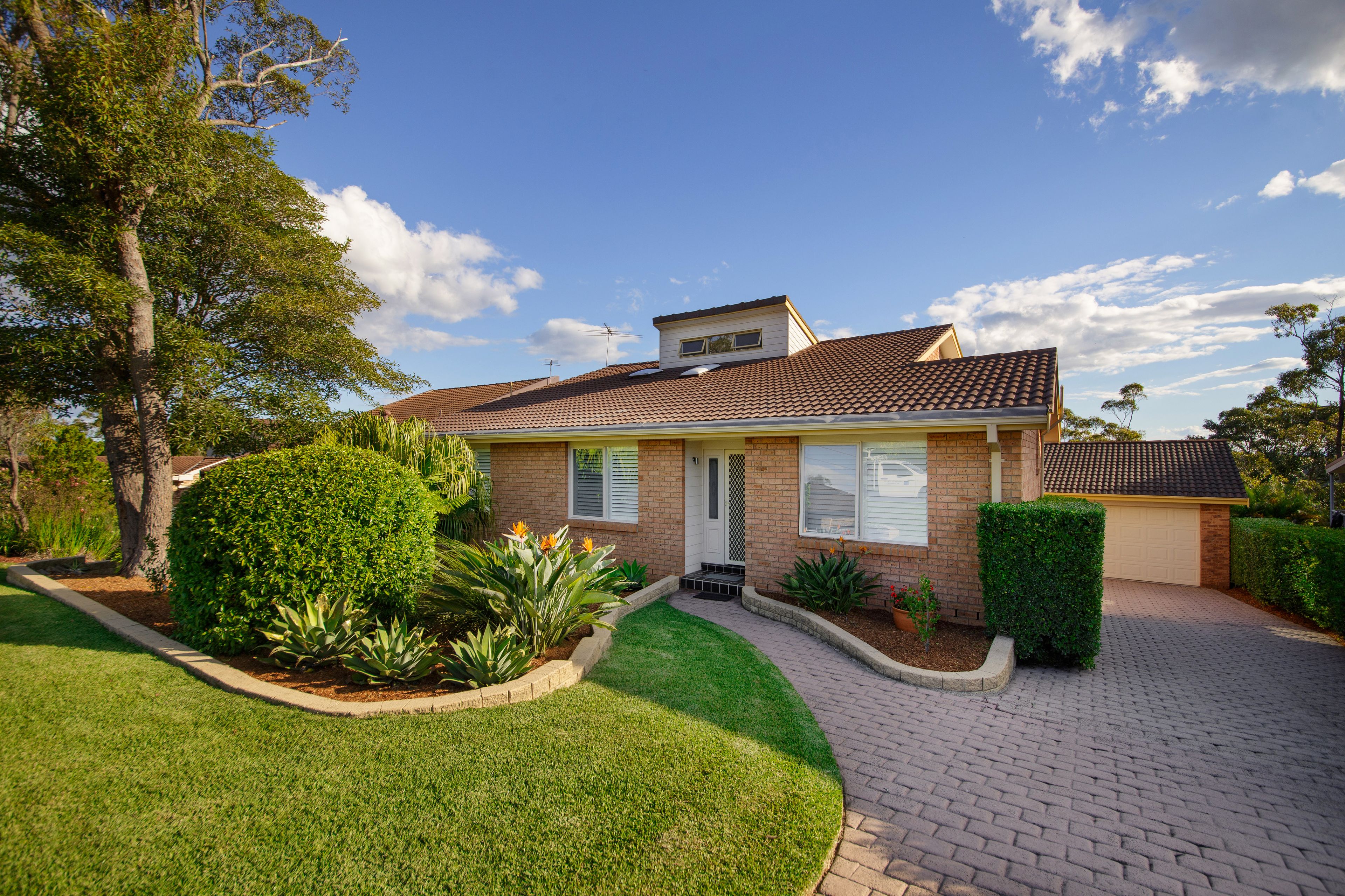 29 Barnes Crescent, Menai NSW 2234