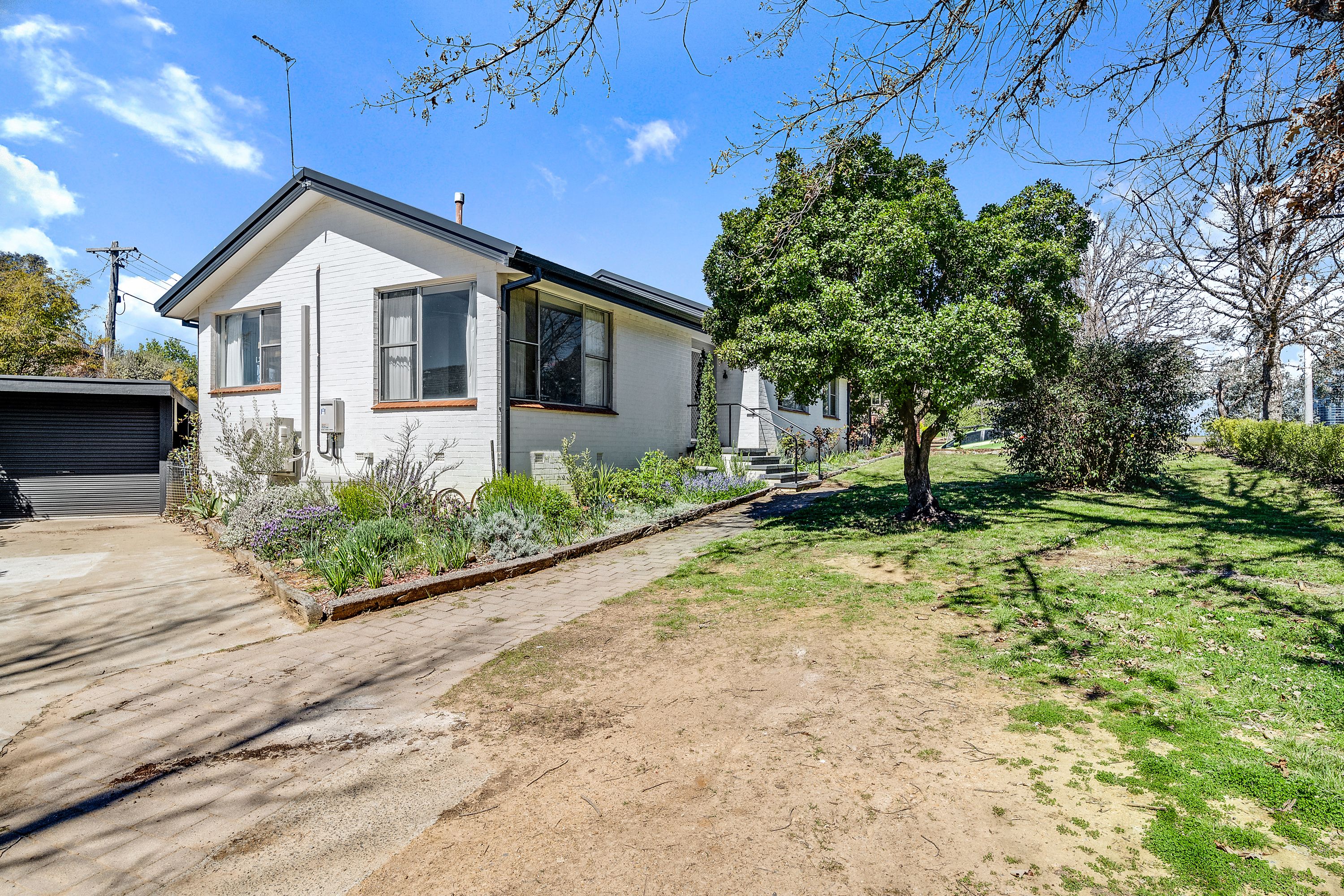 21 Webster Street, Hughes, ACT 2605