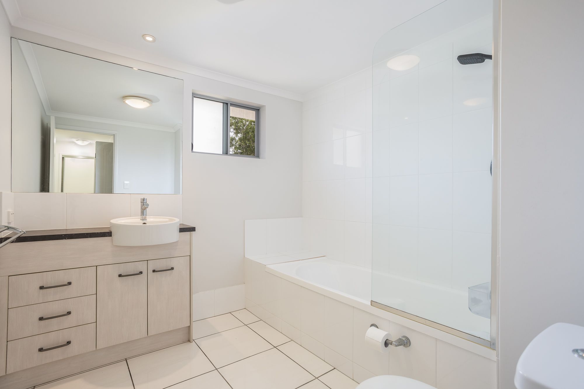 7/9-15 Mclean Street — photo 14 of 18