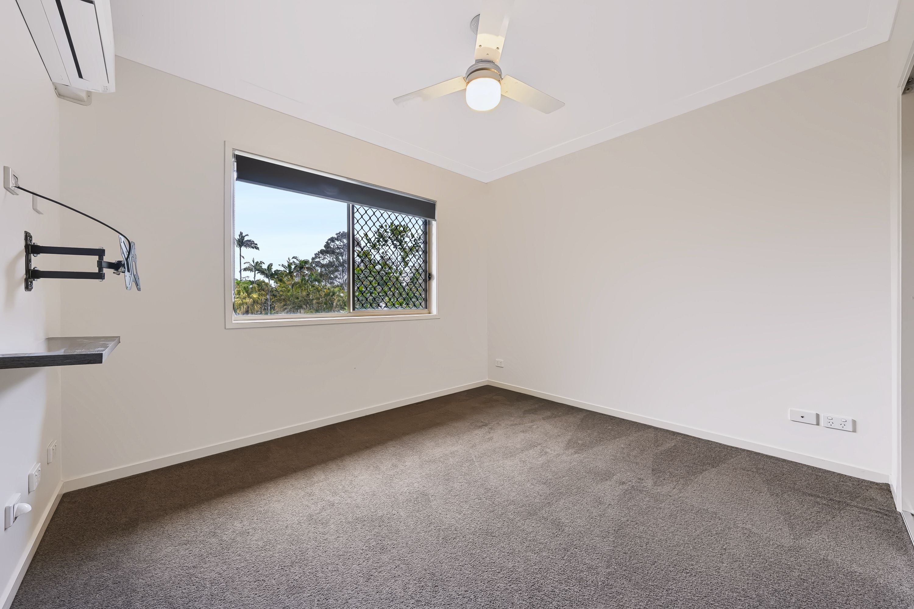 13/11 Tania Street — photo 17 of 24